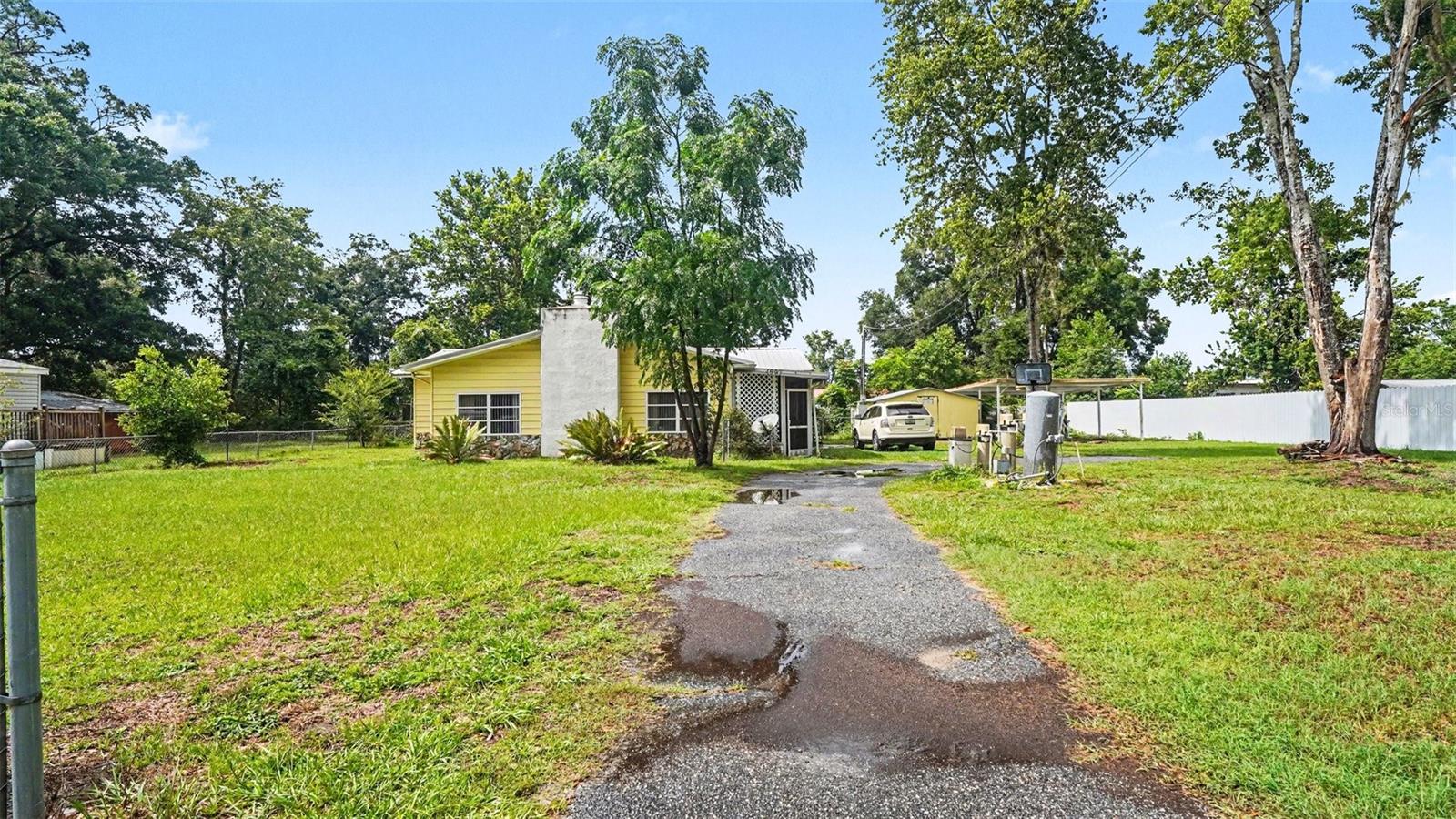 BREEZEWOOD ESTATES - Residential