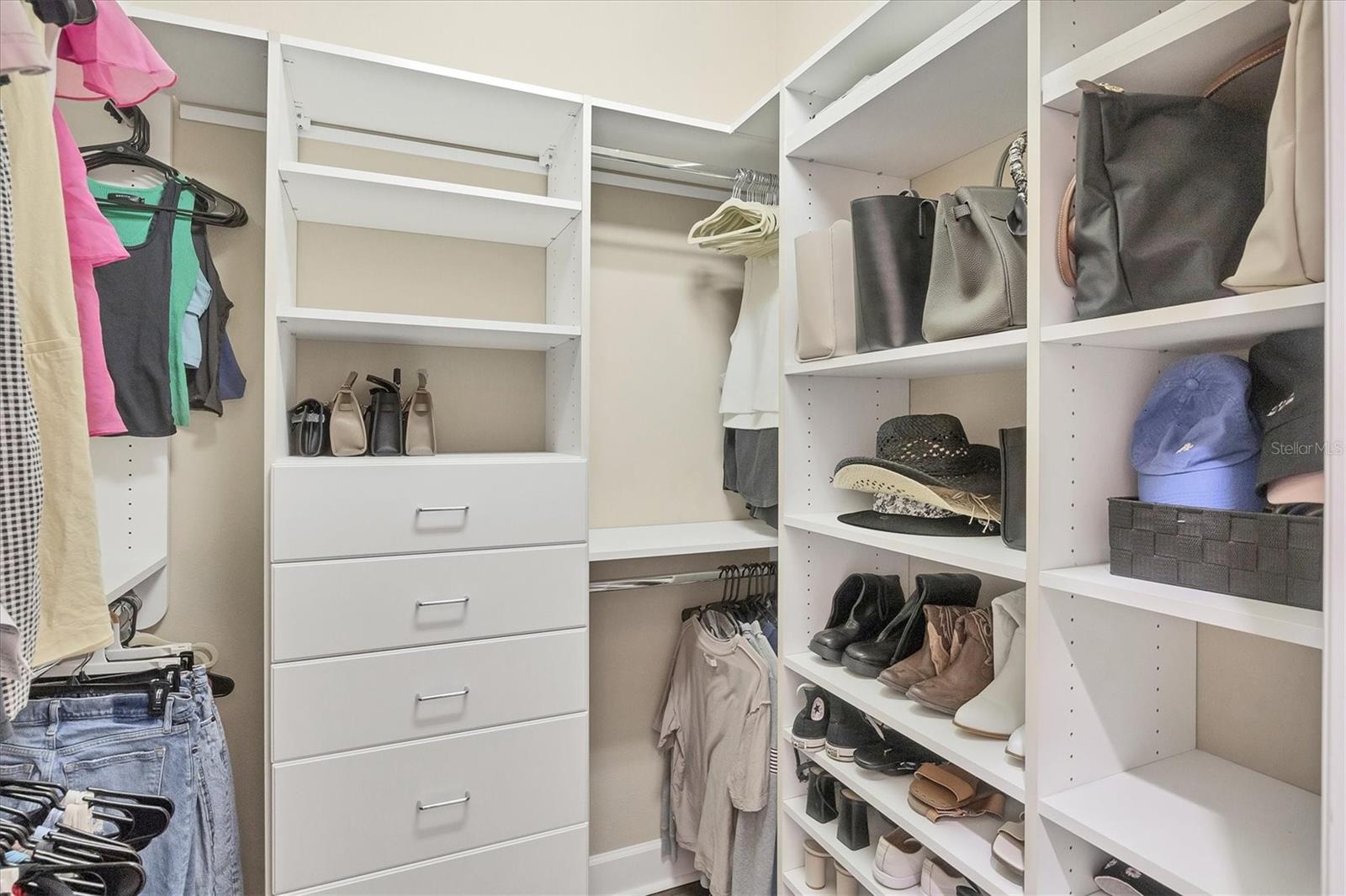 GREENBROOK VILLAGE SUBPHASE LL - Residential