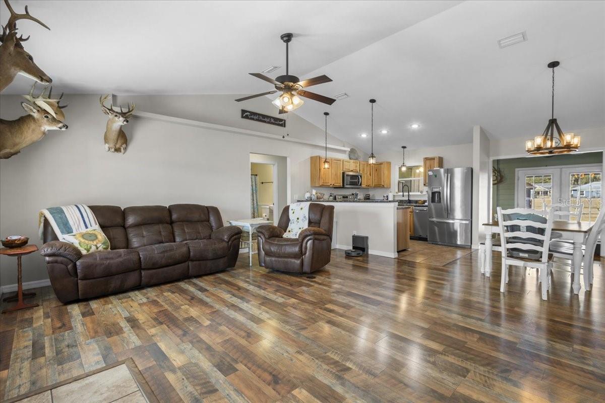 MEADOW WOOD PH 01 - Residential