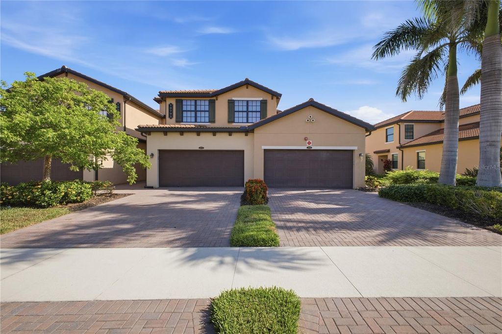 Photo of 10792 Tarflower Drive #102, Venice, FL 34293 (MLS # A4701064)