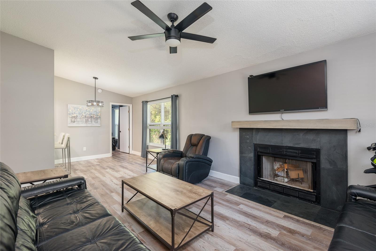 3958 DREAM OAK PLACE 203