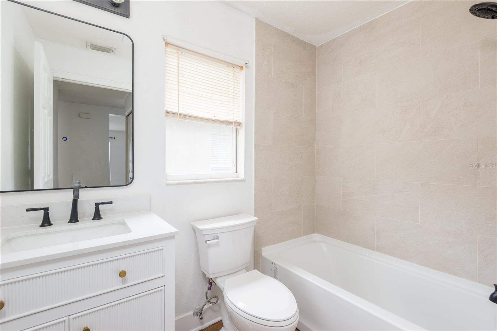 MANGO GROVES UNIT 2 - Residential