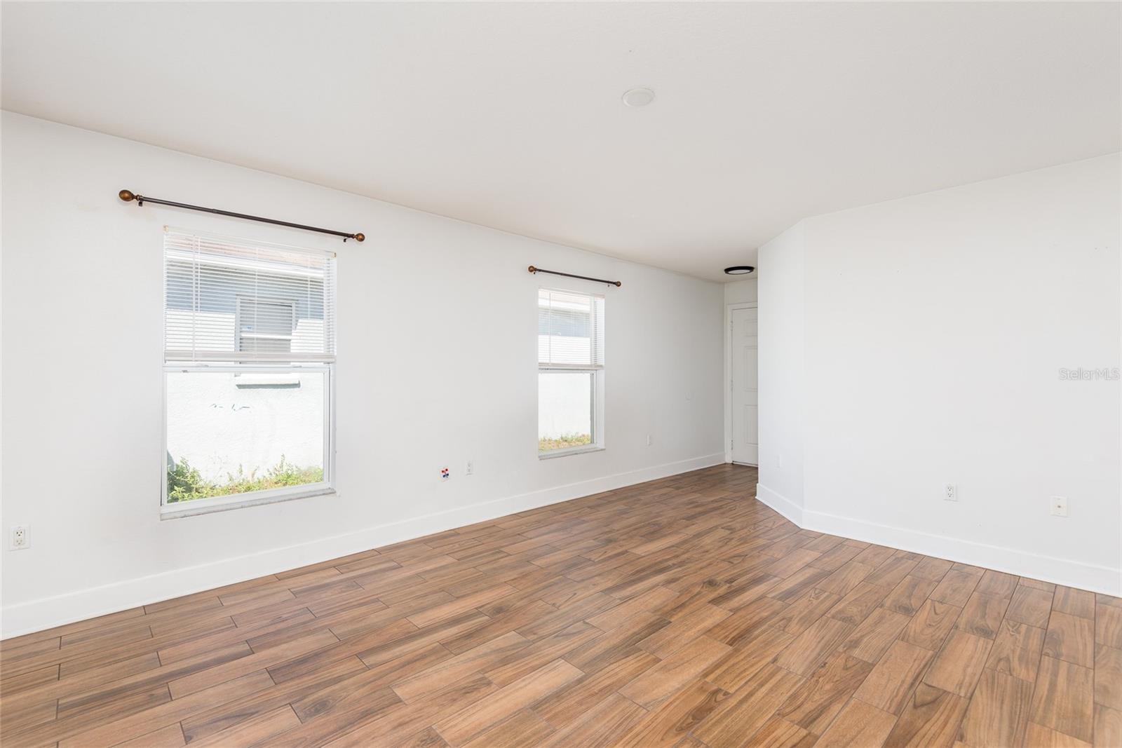 MANGO GROVES UNIT 2 - Residential