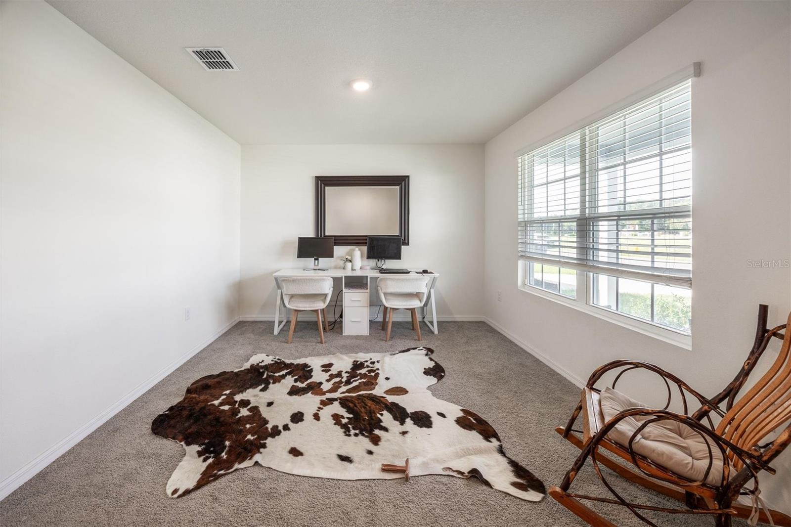 AVALON WOODS - Residential