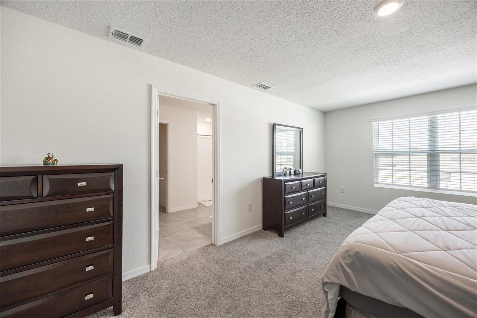 AVALON WOODS - Residential