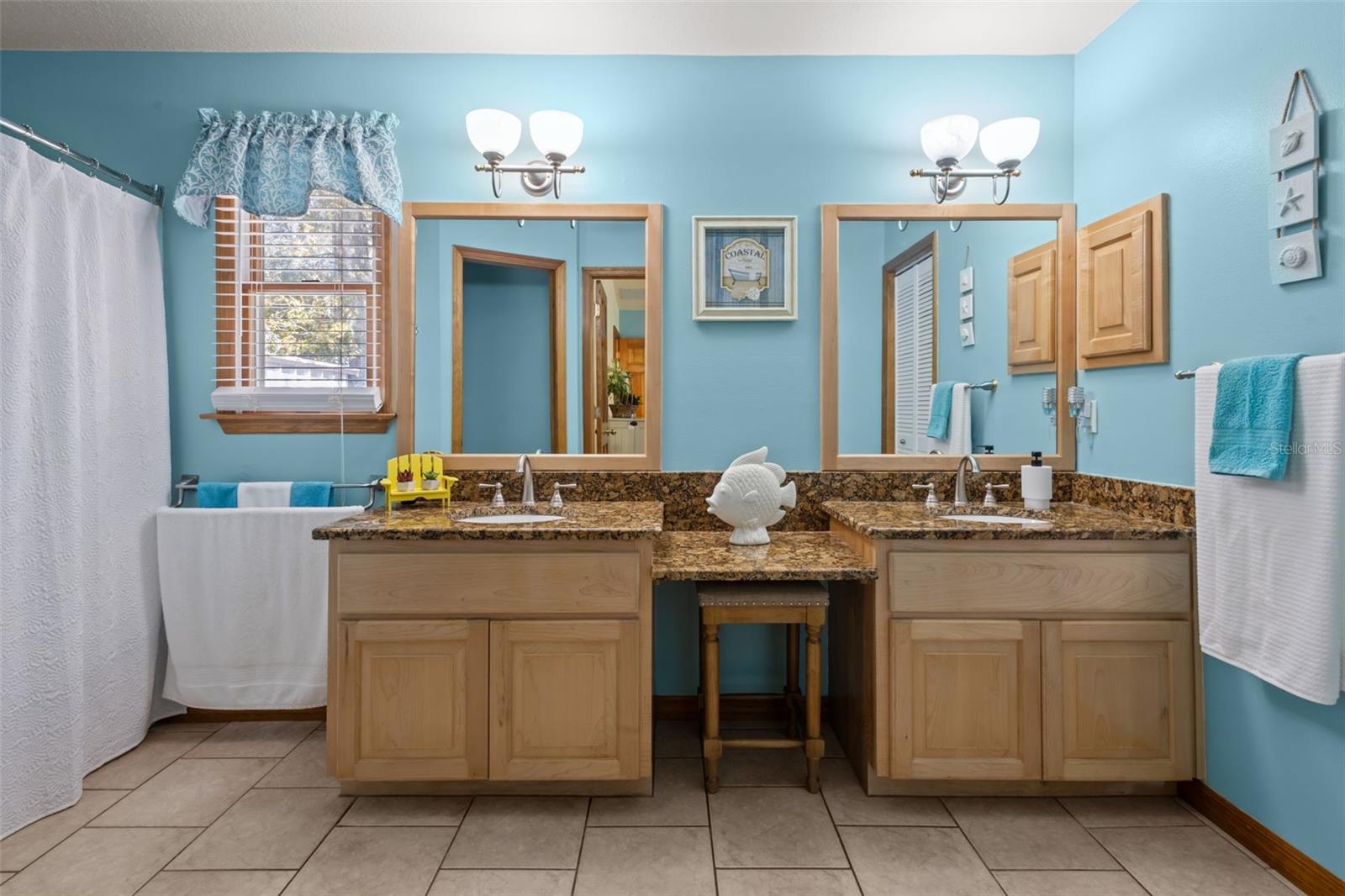 GNUOY PARK - Residential