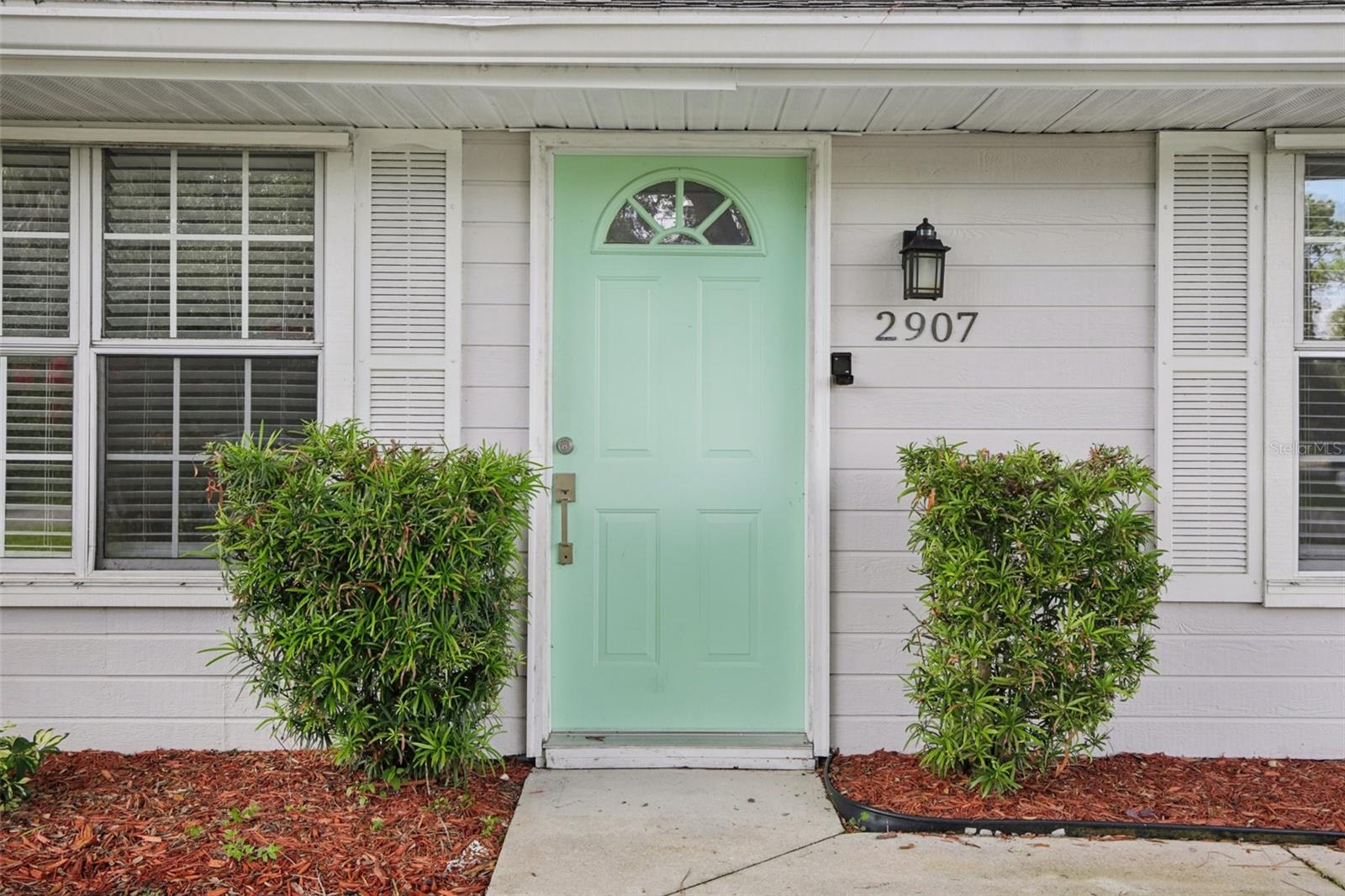 2907 IDA LANE