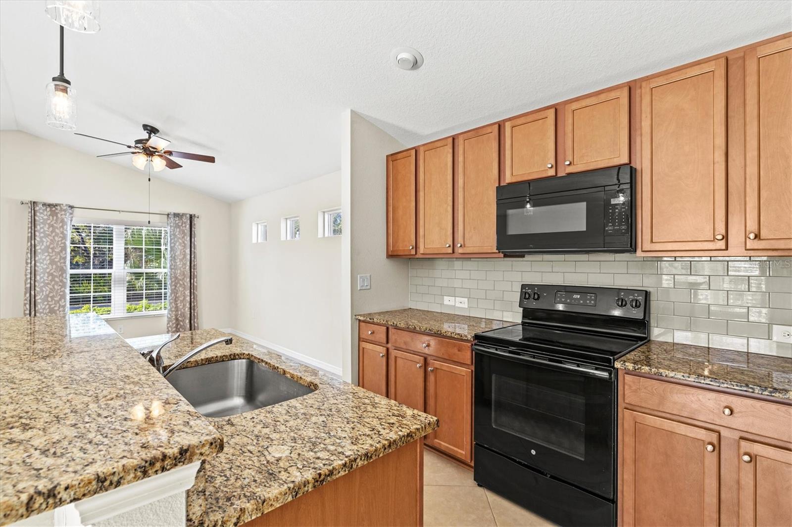 GRAND PALM PH 1A - Residential