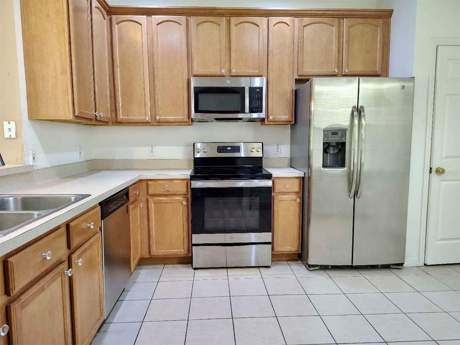 4133 BISMARCK PALM DRIVE