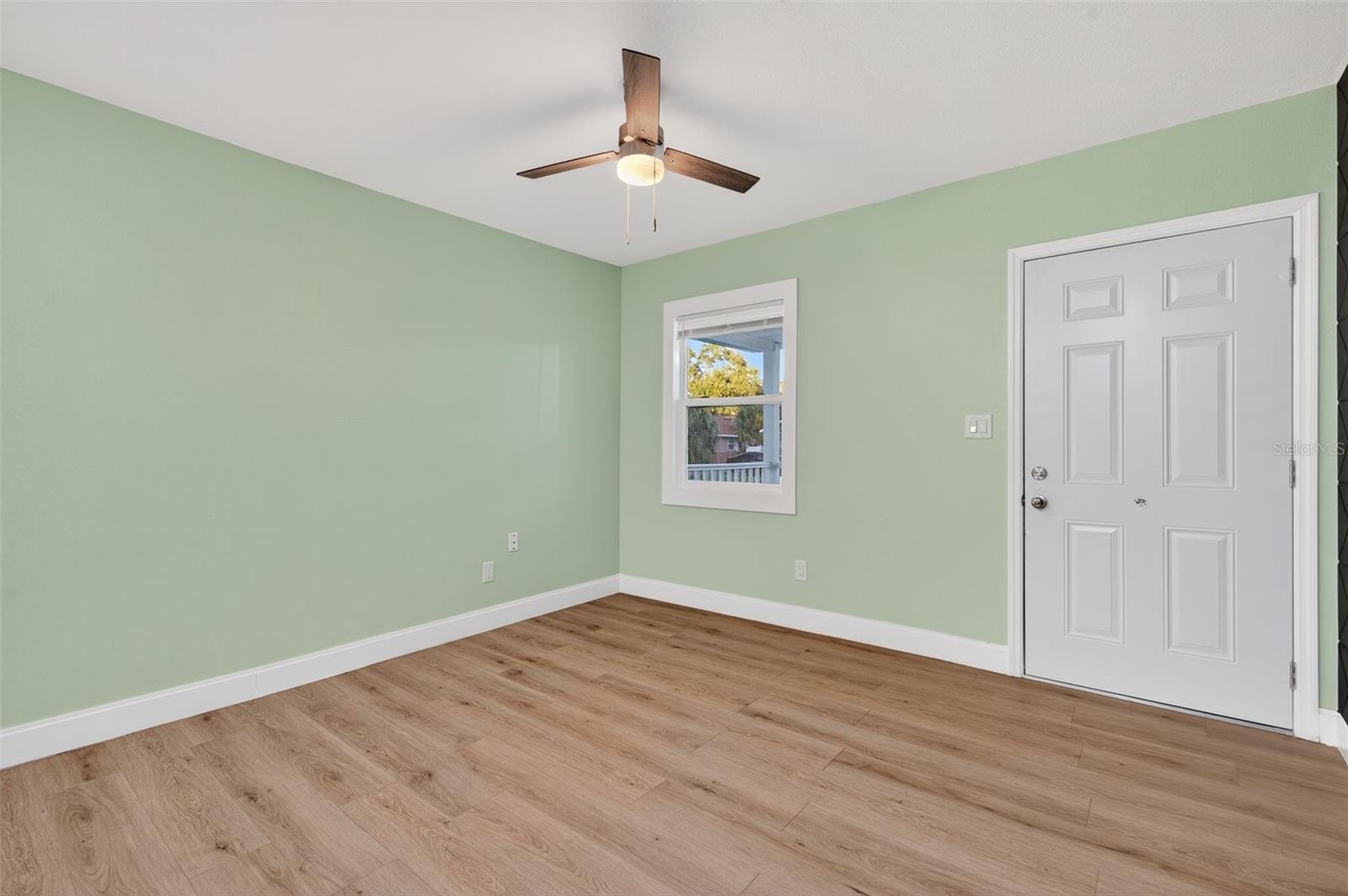 CROMWELL HEIGHTS - Residential Income