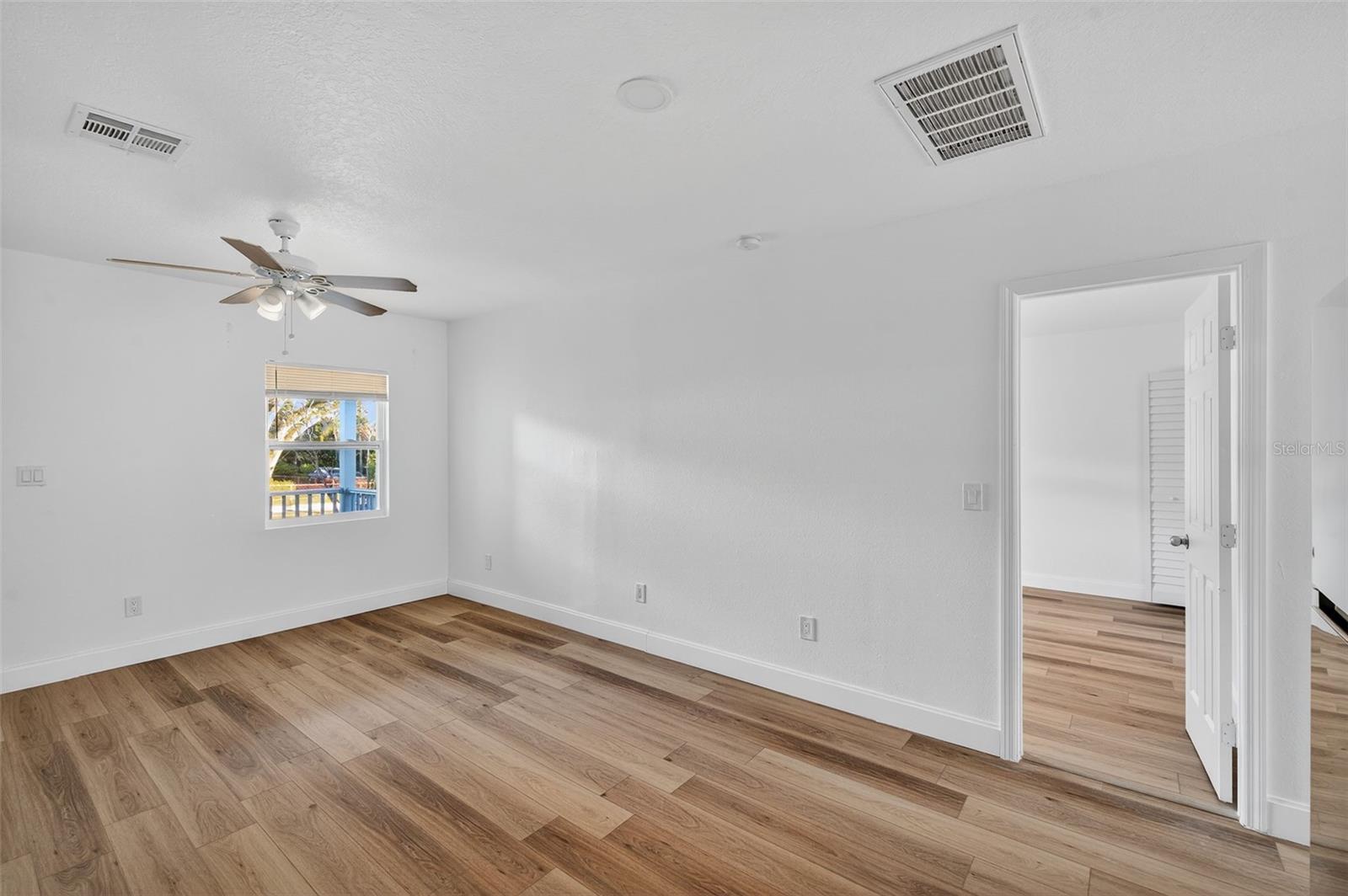 CROMWELL HEIGHTS - Residential Income