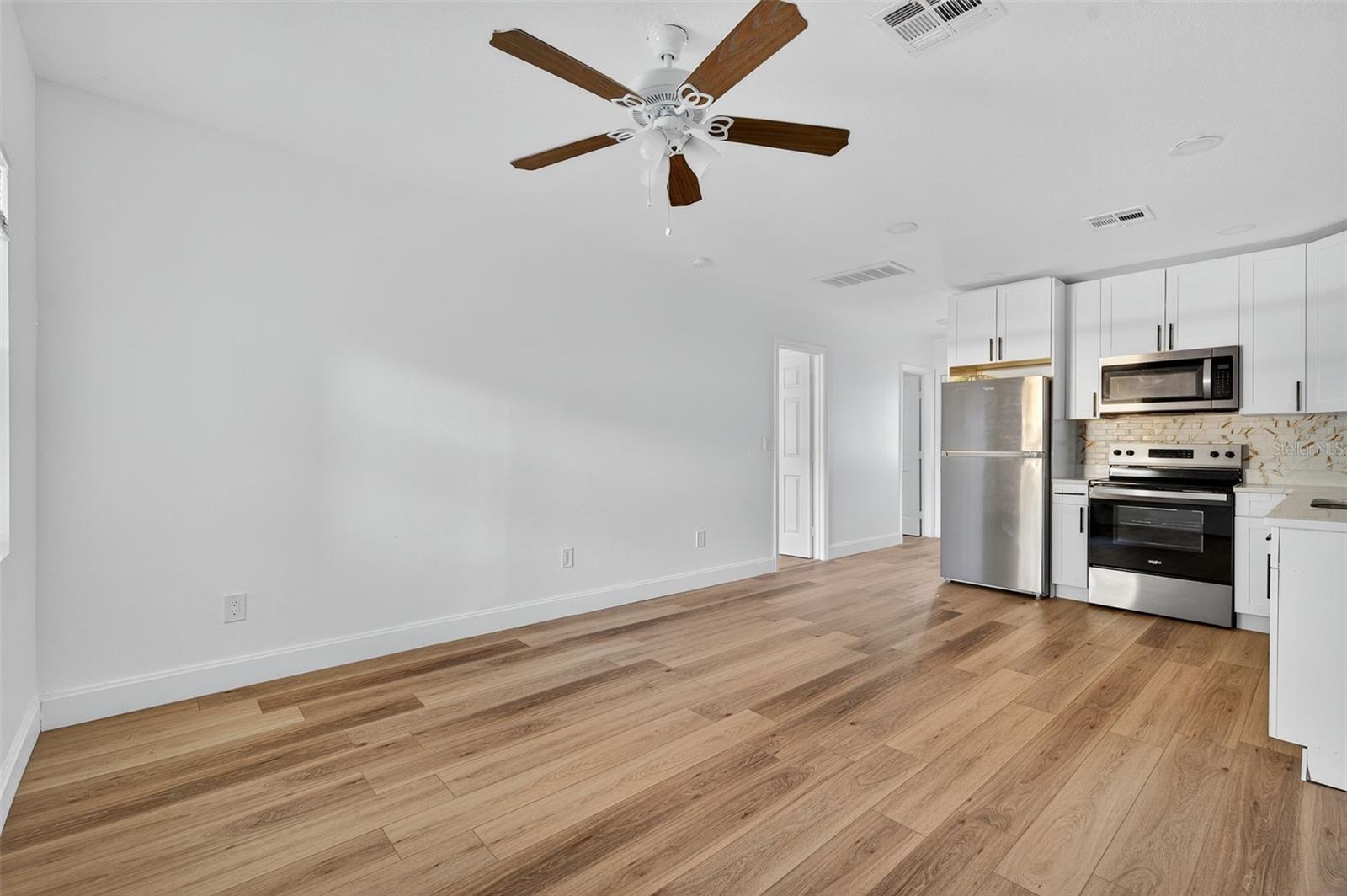 CROMWELL HEIGHTS - Residential Income