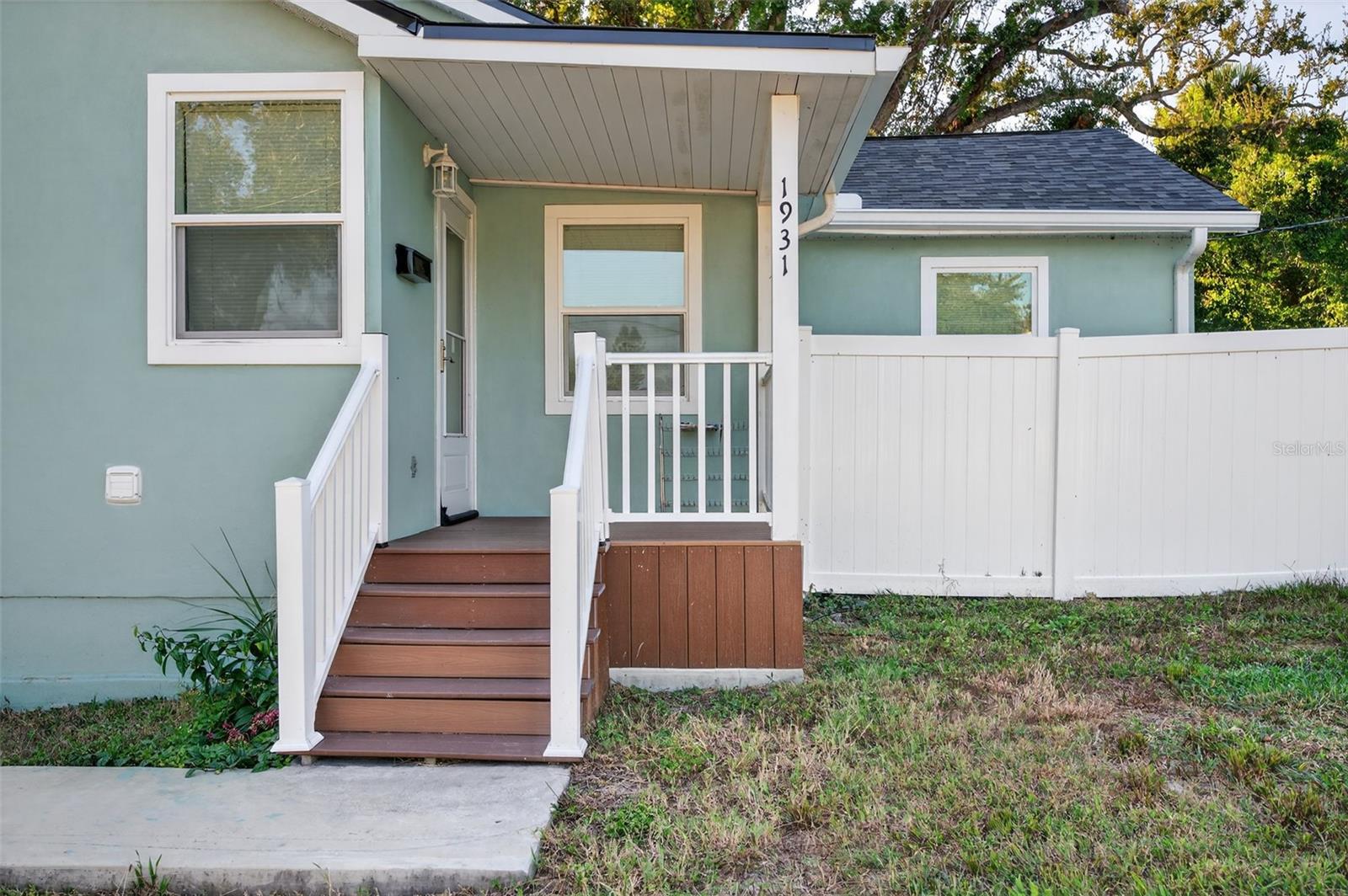 CROMWELL HEIGHTS - Residential Income