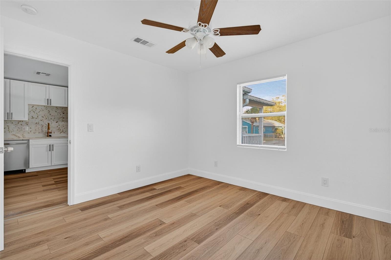 CROMWELL HEIGHTS - Residential Income