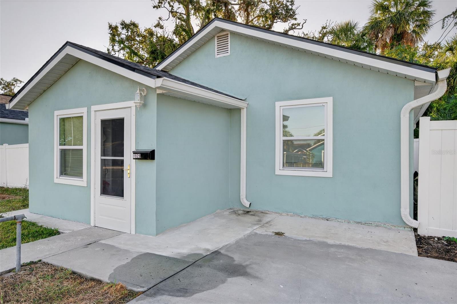 CROMWELL HEIGHTS - Residential Income