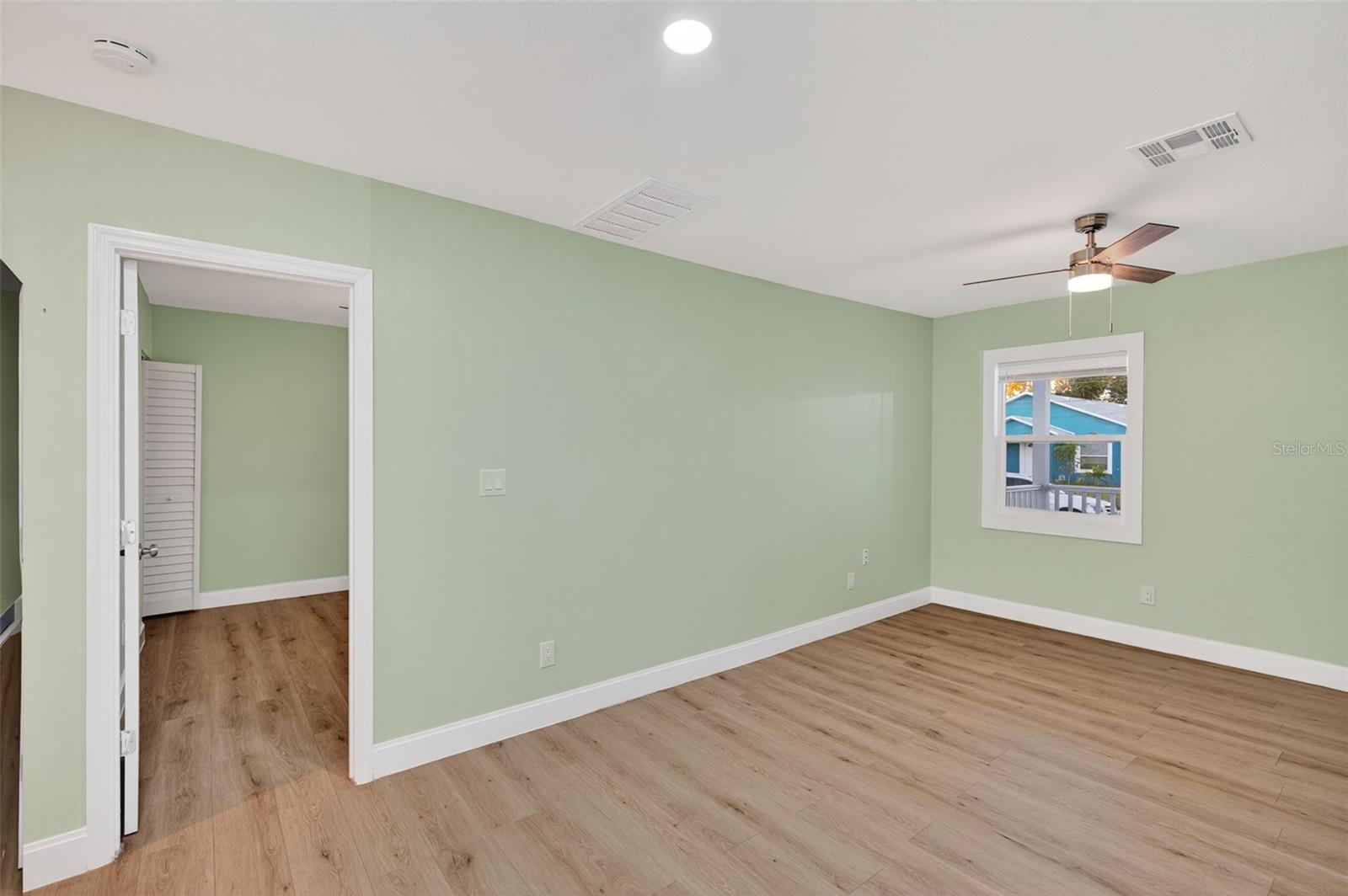 CROMWELL HEIGHTS - Residential Income