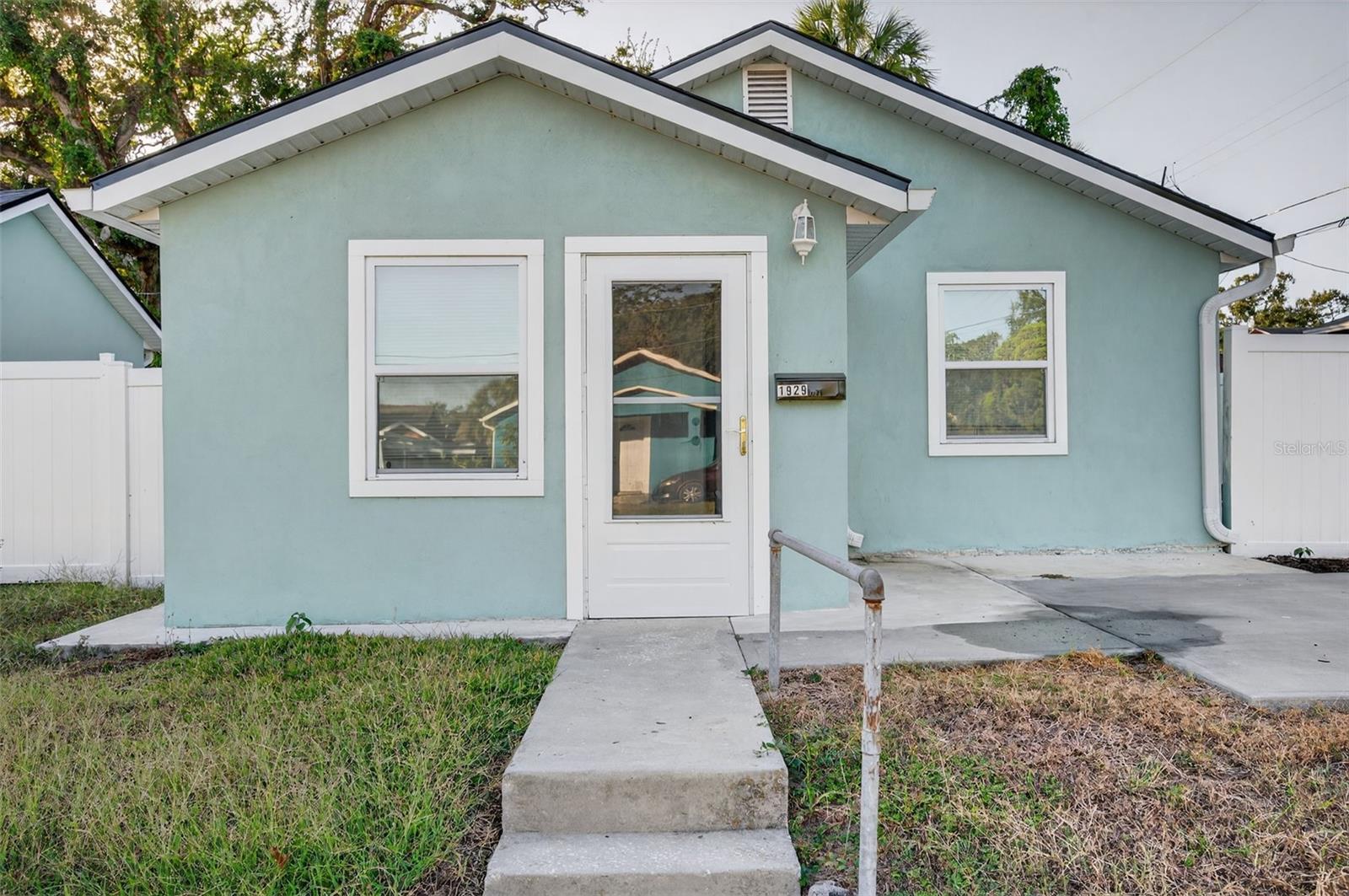 CROMWELL HEIGHTS - Residential Income