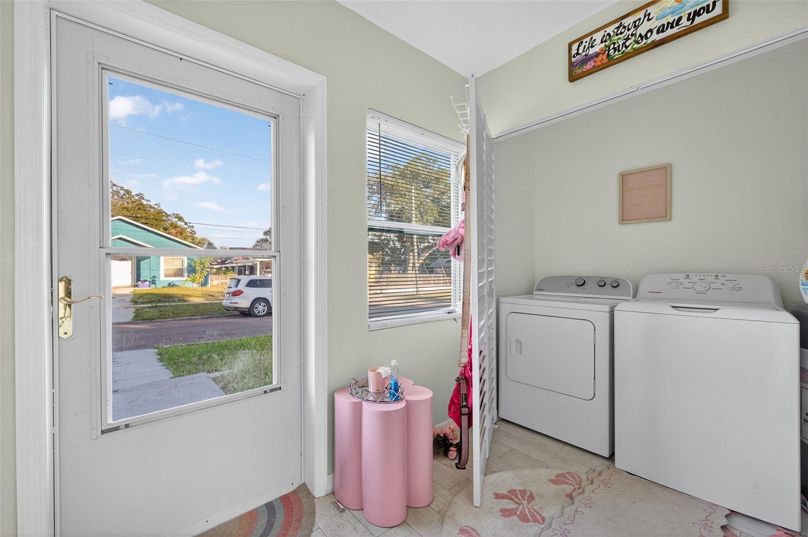 CROMWELL HEIGHTS - Residential Income