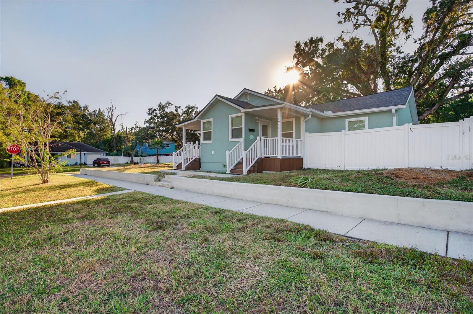 CROMWELL HEIGHTS - Residential Income