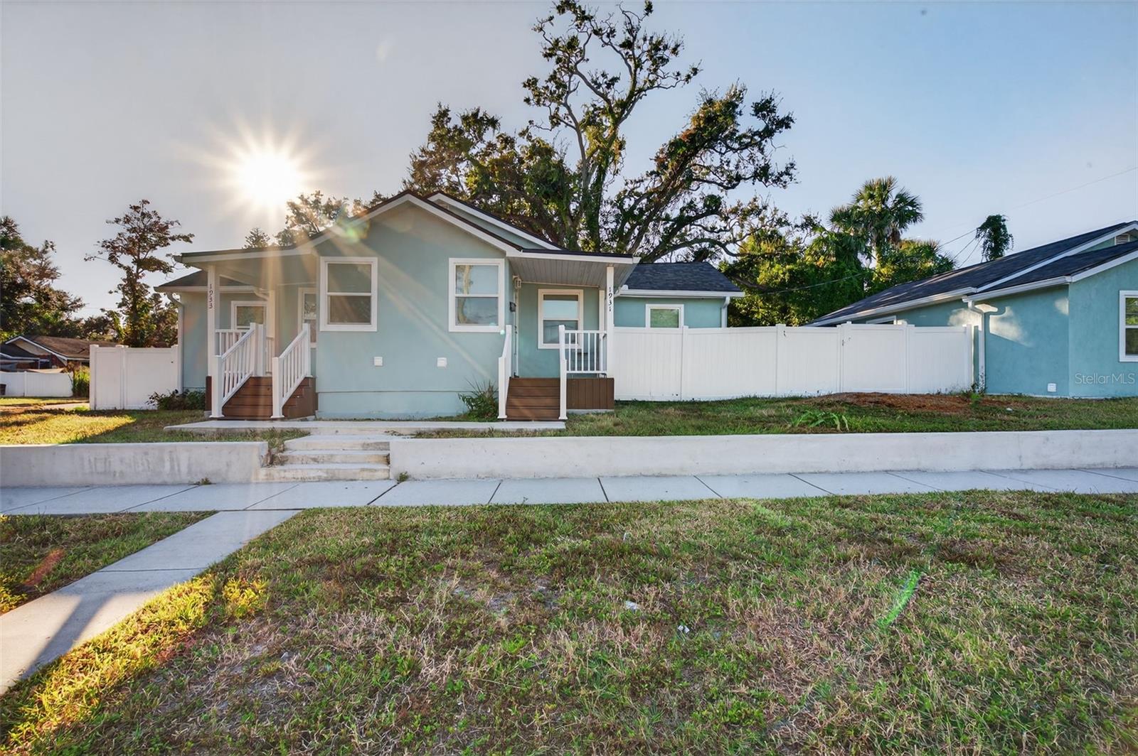 CROMWELL HEIGHTS - Residential Income