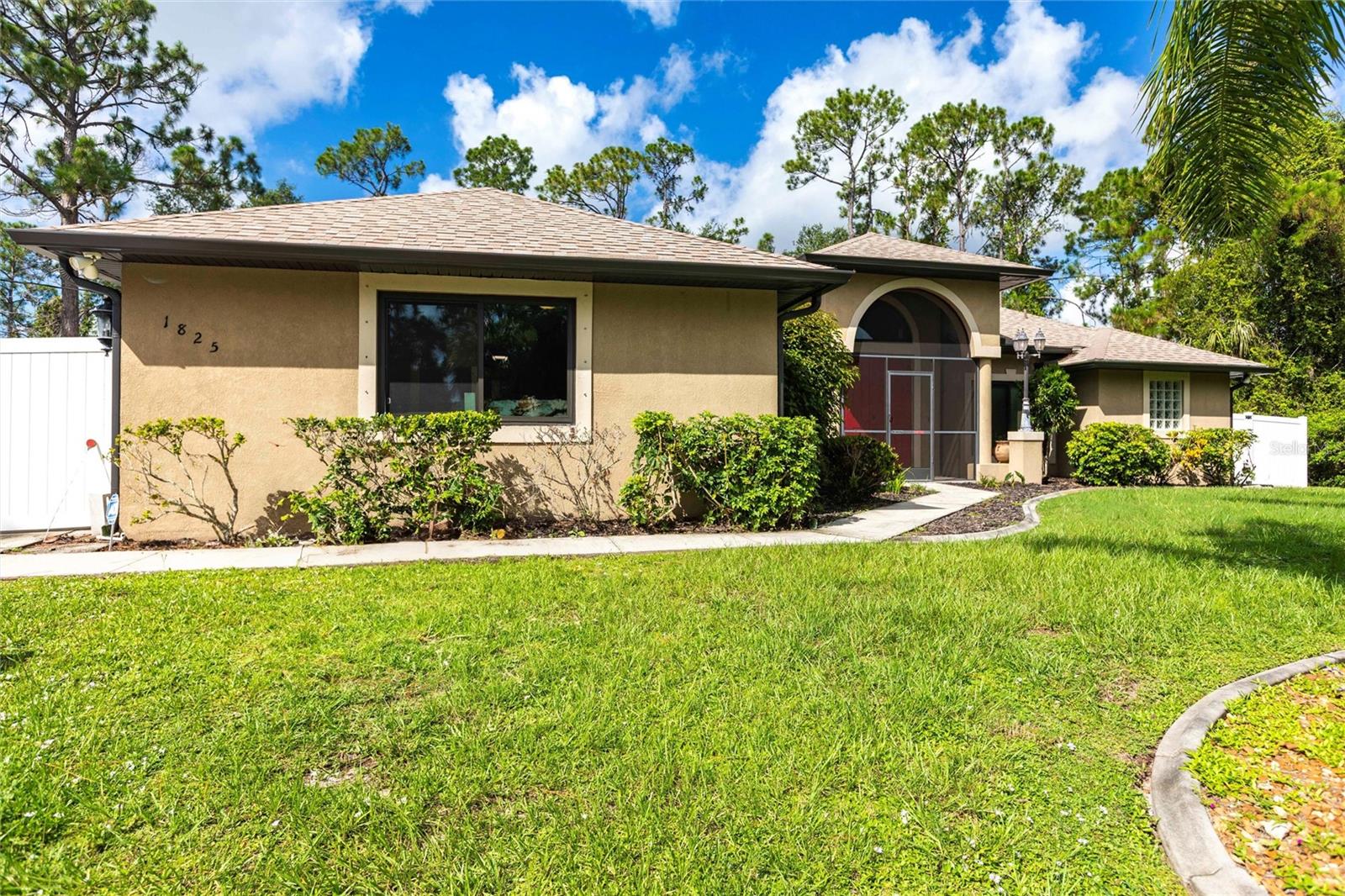 1825 GOURMET ROAD