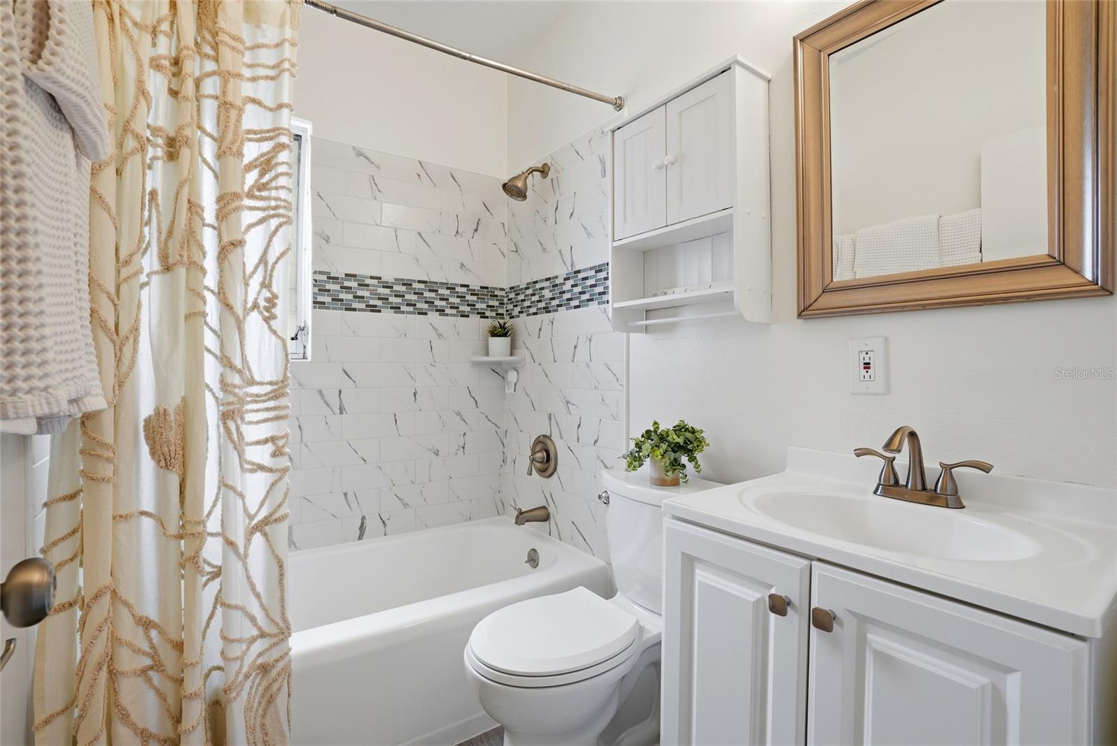 LEWIS ISLAND SEC 1 - Residential