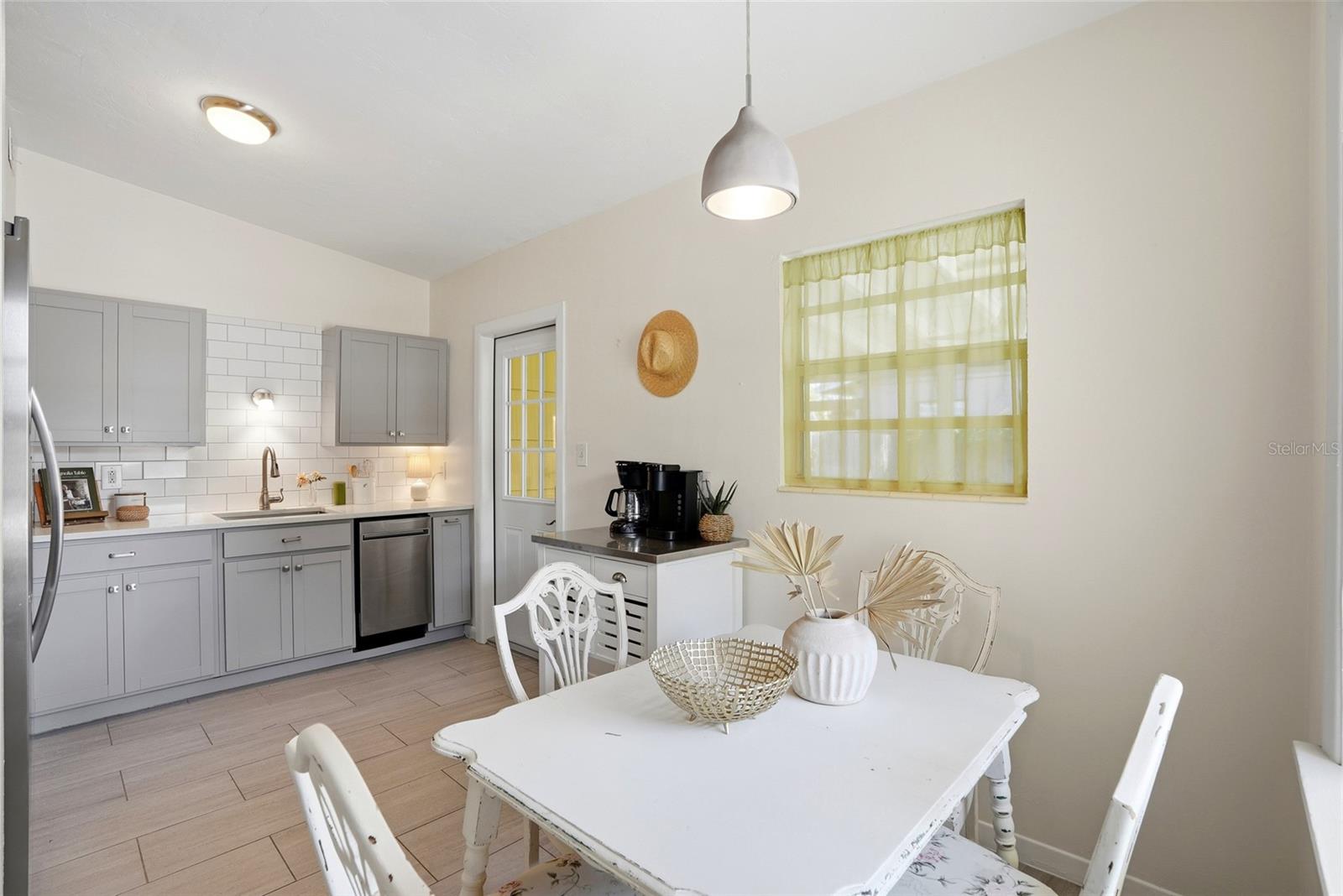 LEWIS ISLAND SEC 1 - Residential