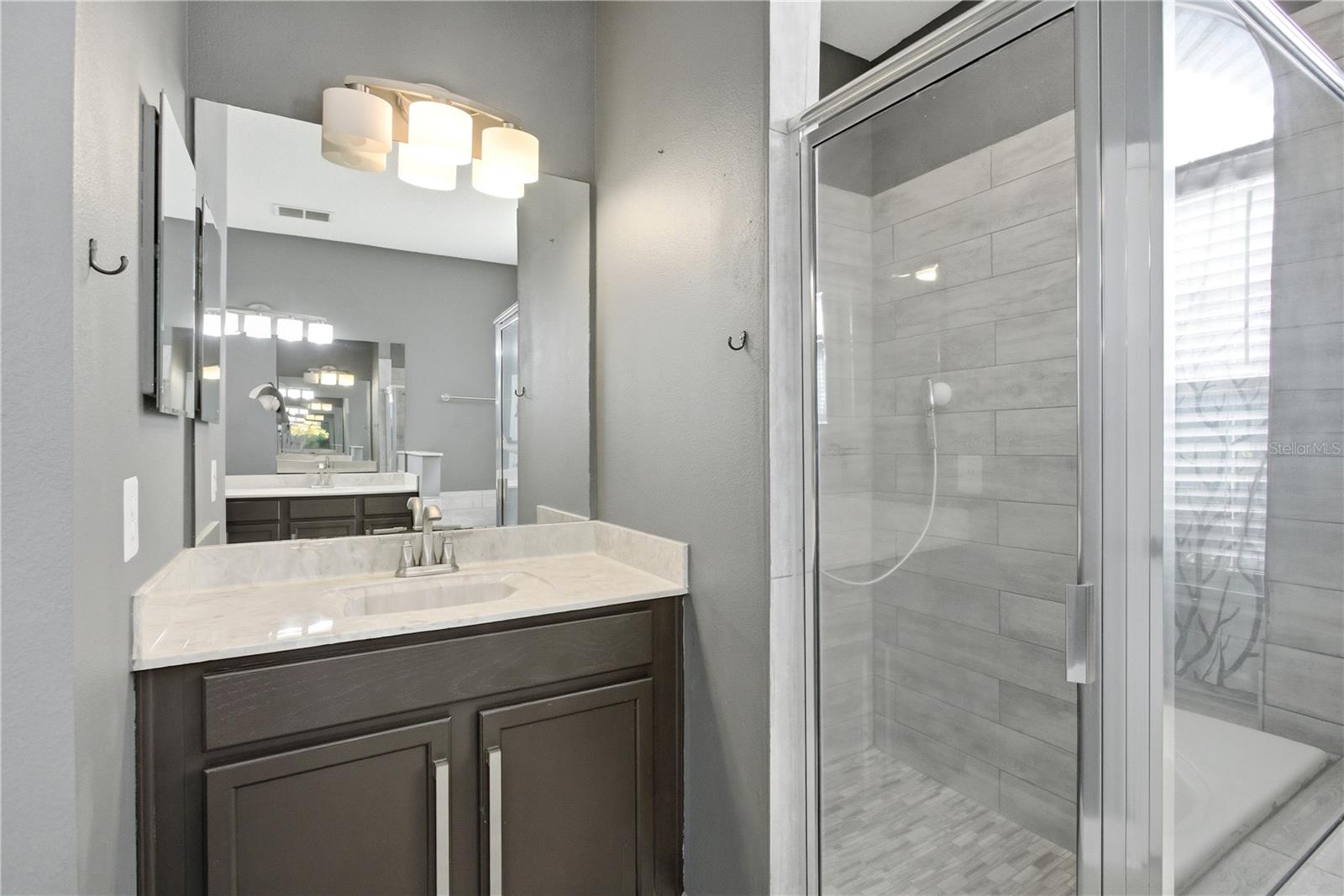 ESPRIT PH 1 - Residential