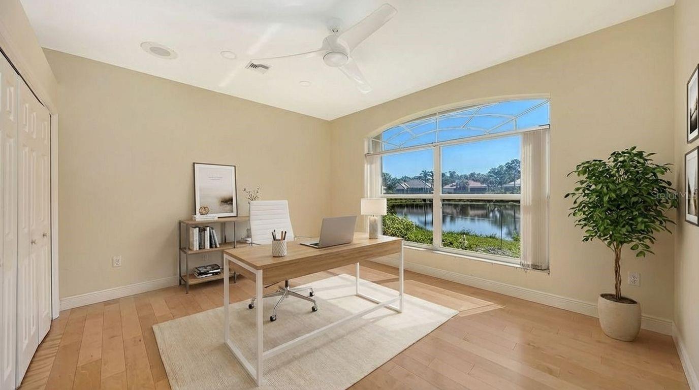 UNIVERSITY PARK COUNTRY CLUB - Residential