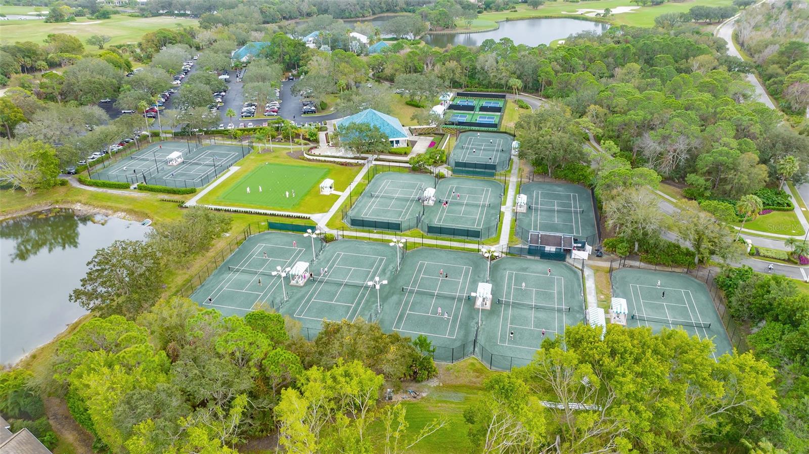 UNIVERSITY PARK COUNTRY CLUB - Residential