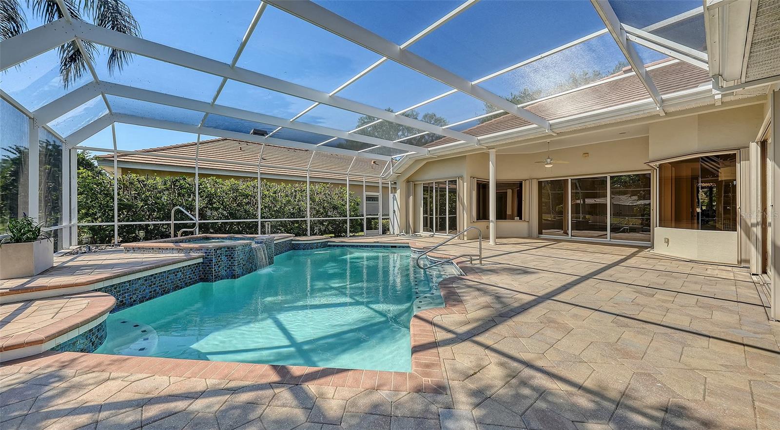 UNIVERSITY PARK COUNTRY CLUB - Residential