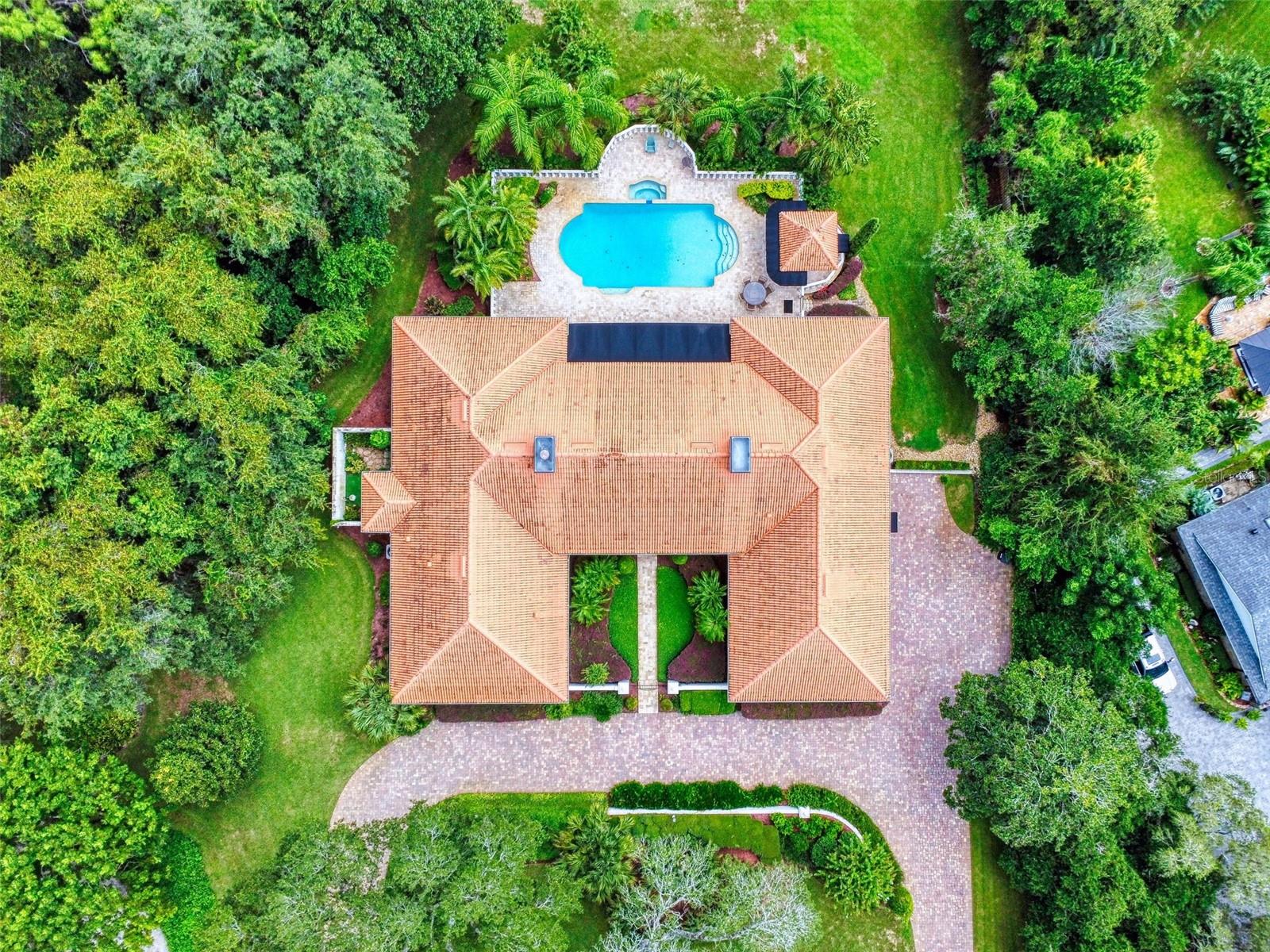 1185 COACHWOOD COURT