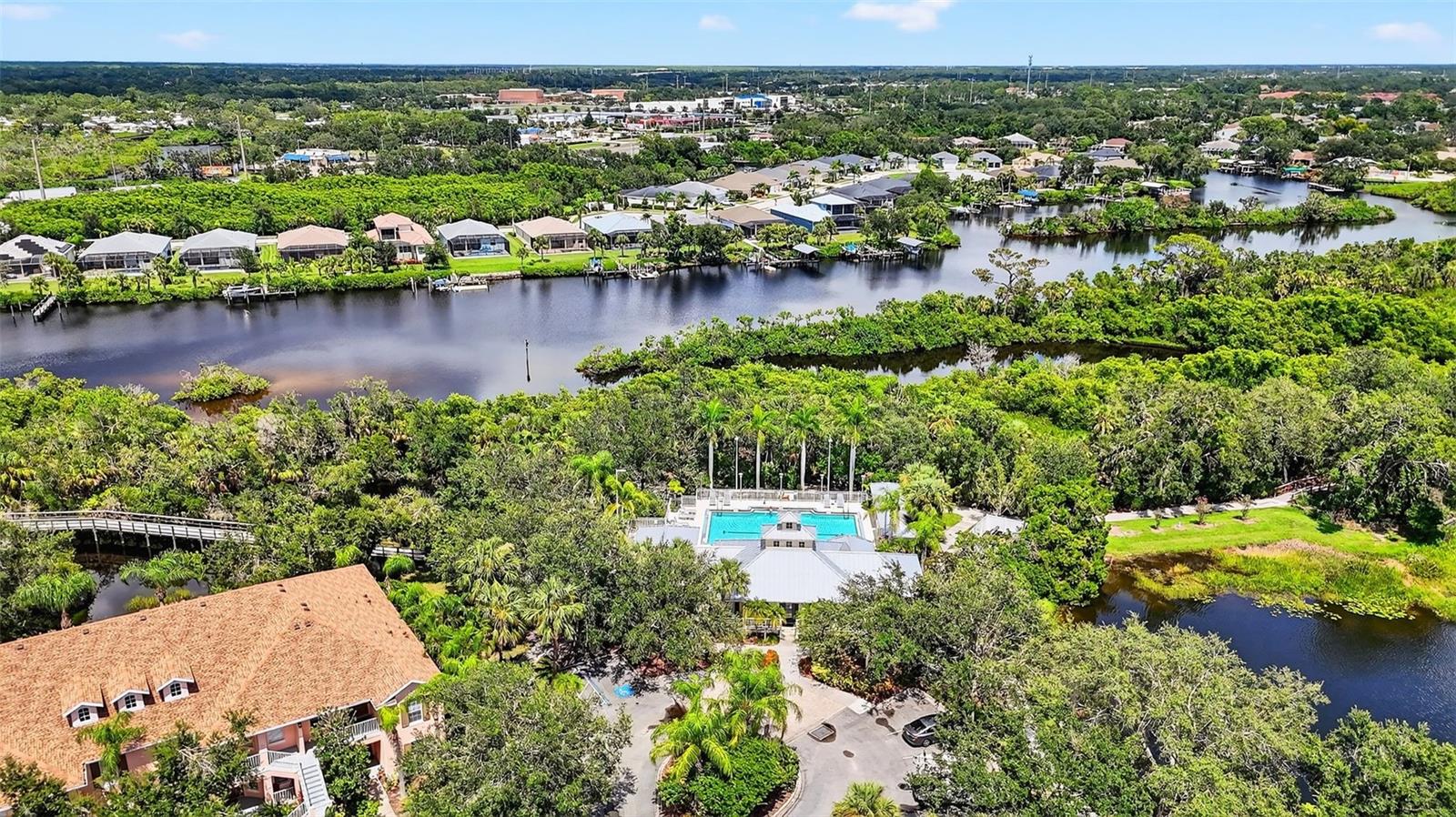 HARBORAGE ON BRADEN RIVER PH I - Residential