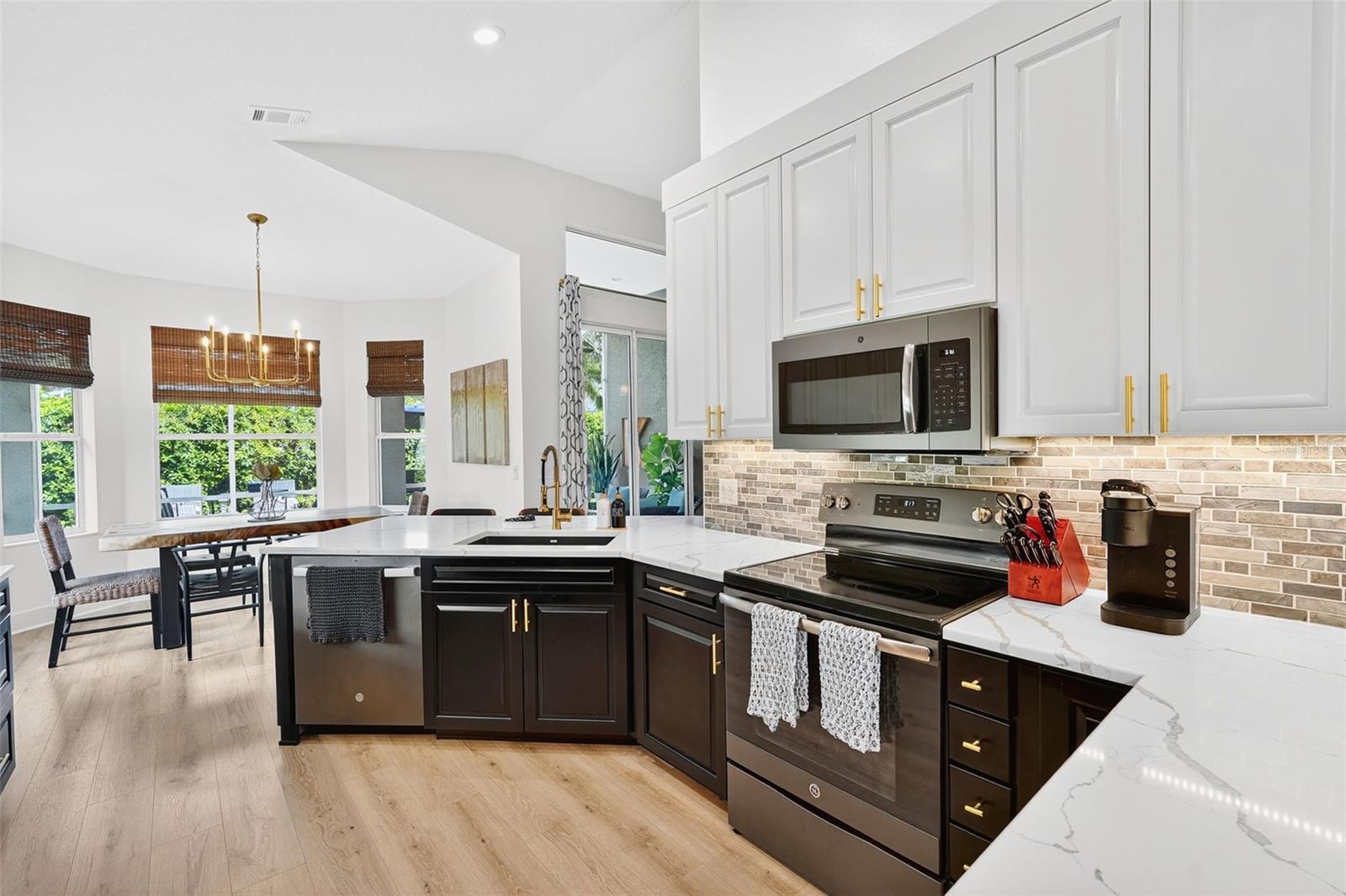 HARBORAGE ON BRADEN RIVER PH I - Residential