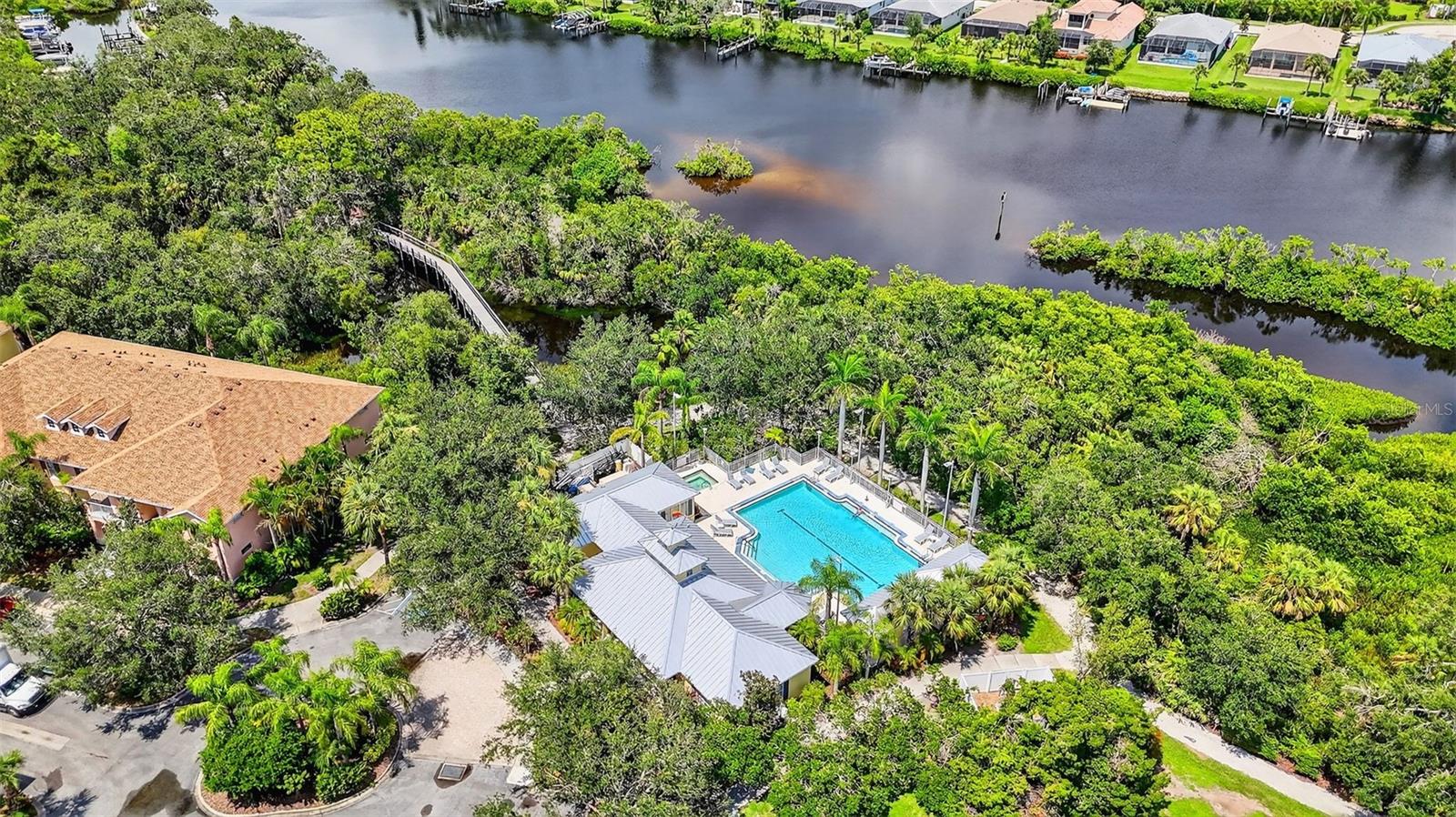 HARBORAGE ON BRADEN RIVER PH I - Residential