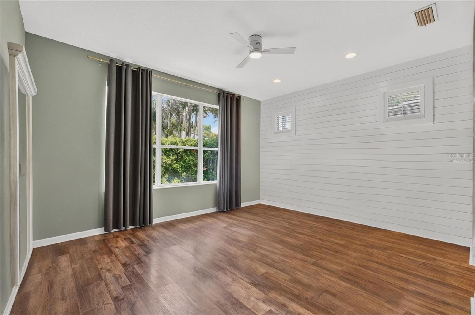 HARBORAGE ON BRADEN RIVER PH I - Residential