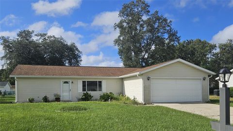 Photo of 8326 SW 107th Place, Ocala, FL 34481 (MLS # OM708534)