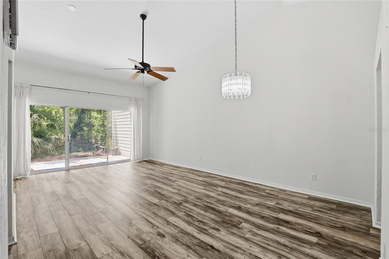 THE VILLAS OF WEST END - Residential