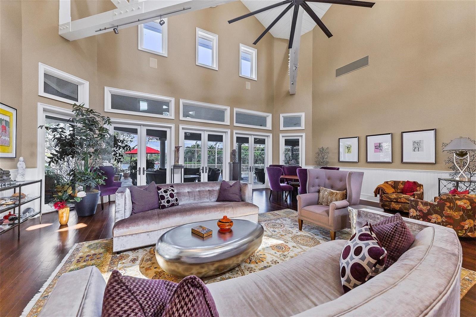 COCOANUT BAYOU - Residential