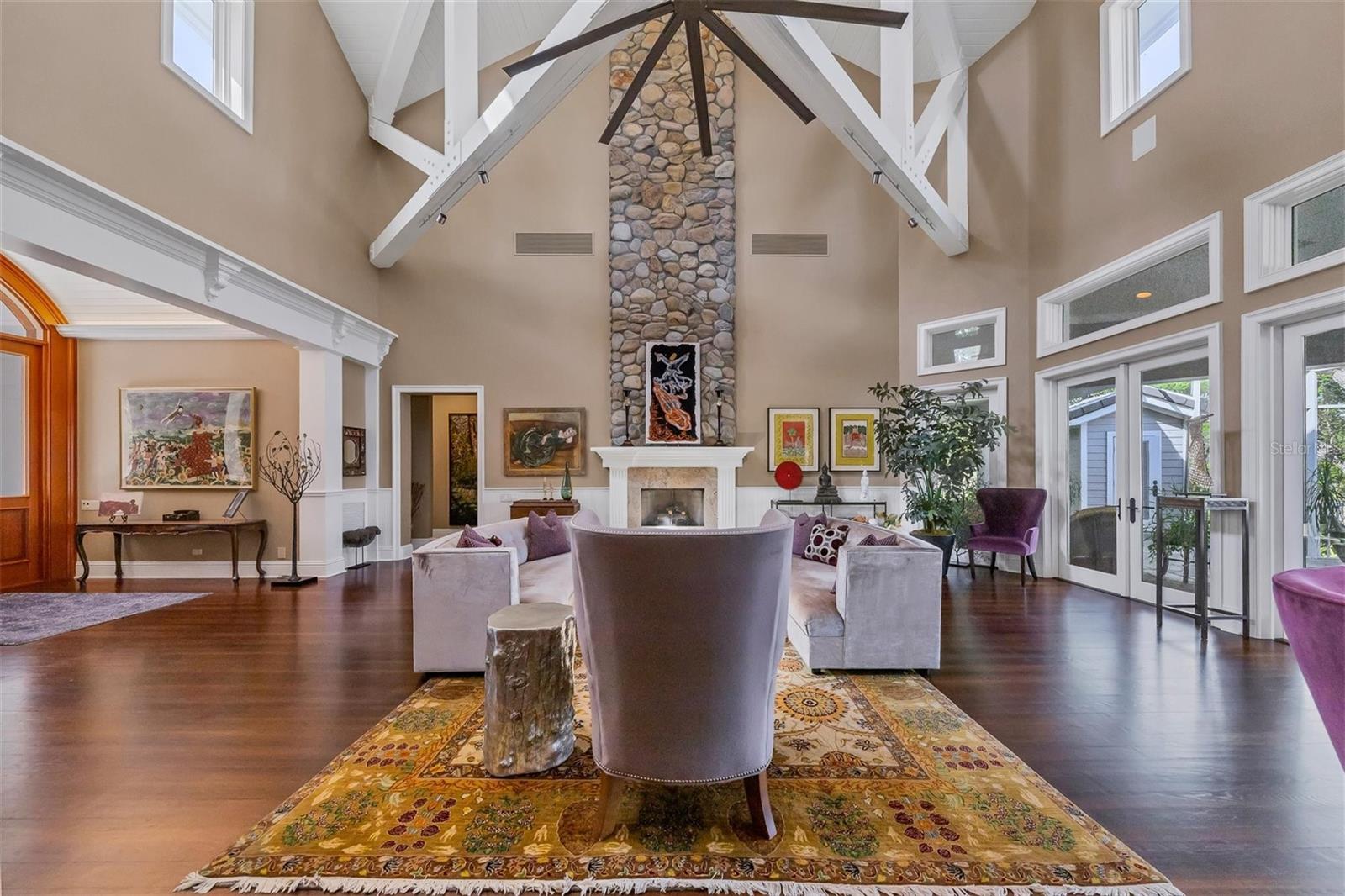 COCOANUT BAYOU - Residential