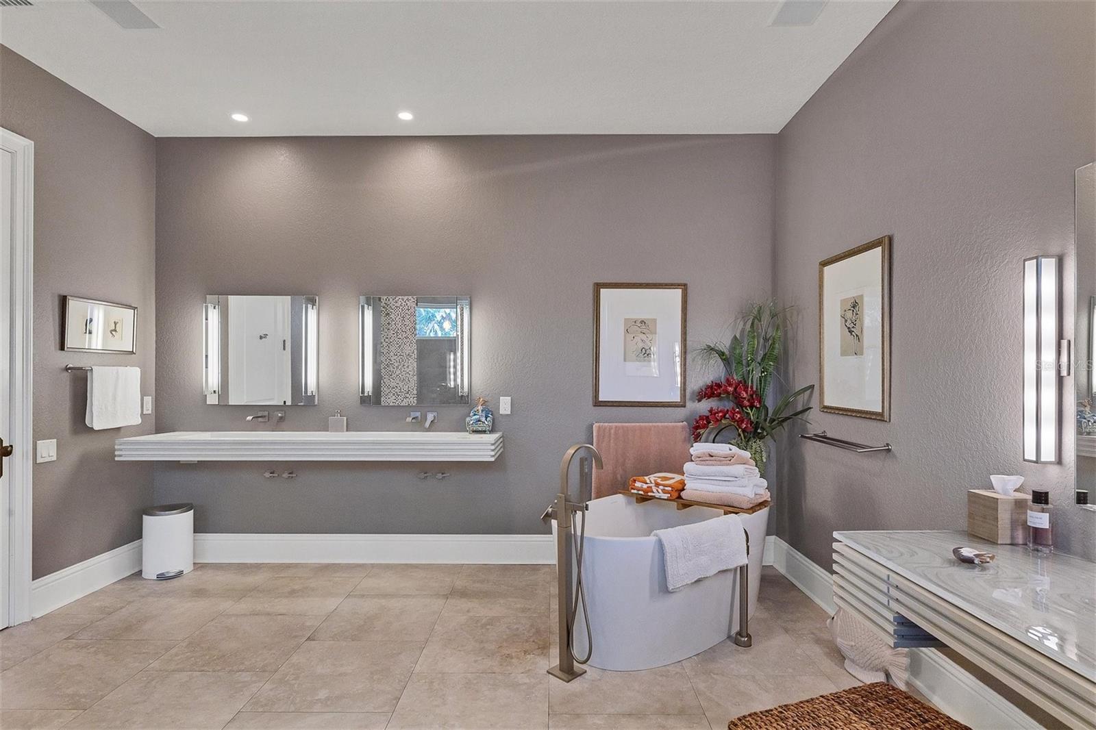 COCOANUT BAYOU - Residential