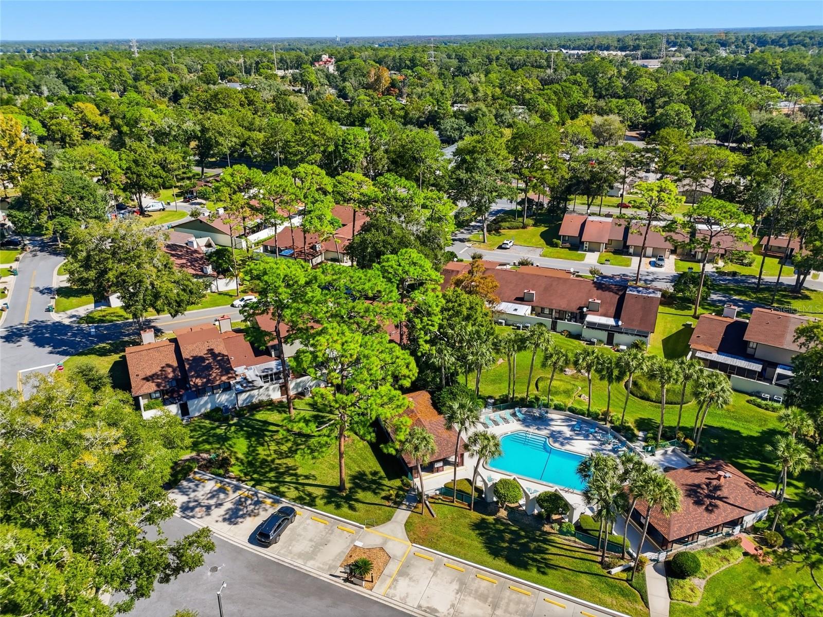 FOX MEADOW - Residential