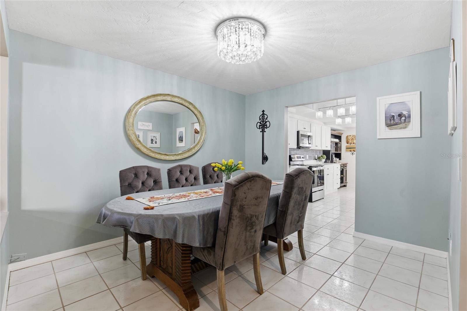 FOX MEADOW - Residential