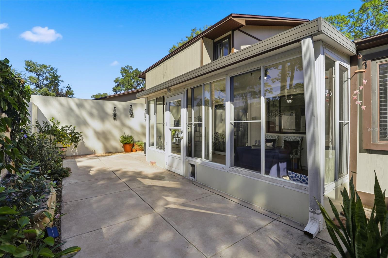 FOX MEADOW - Residential