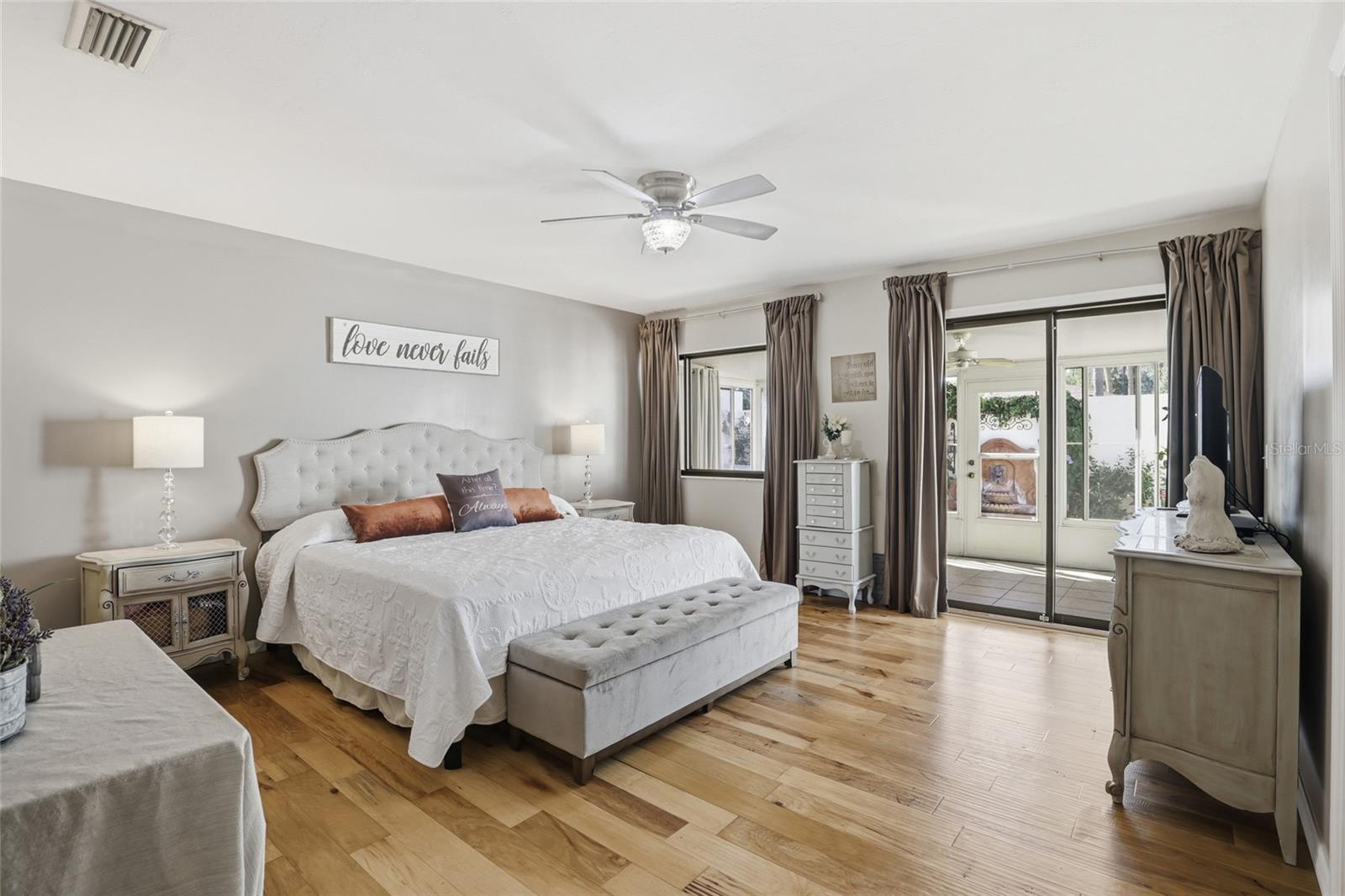 FOX MEADOW - Residential