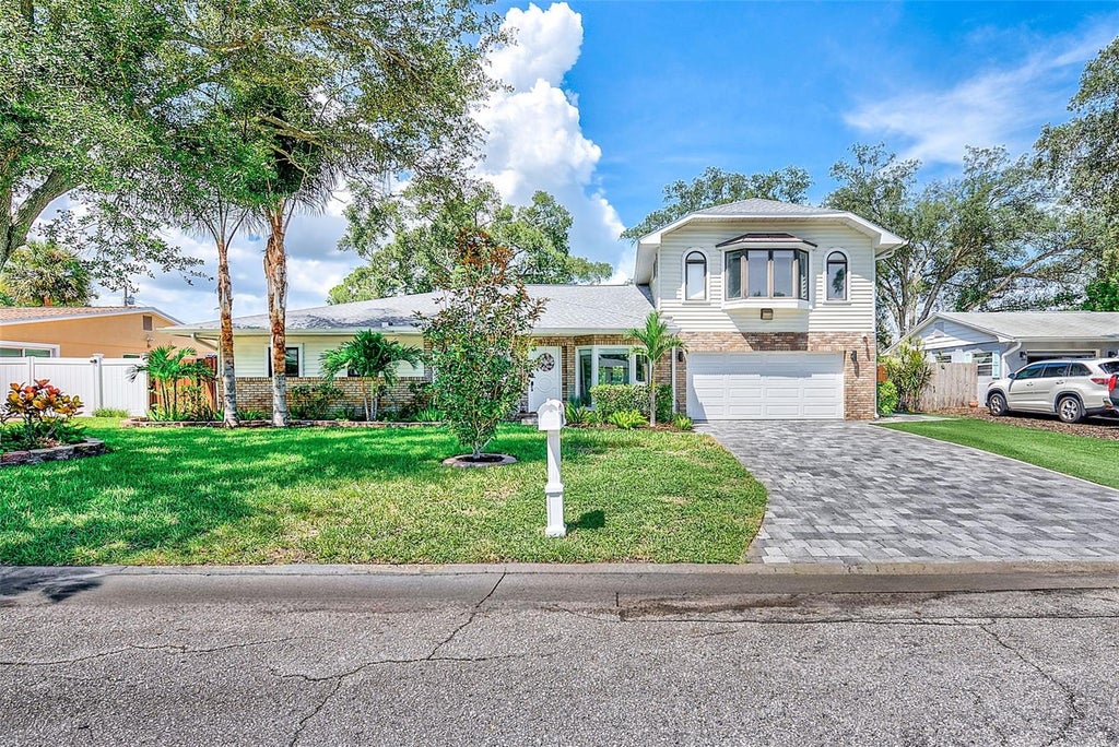 Photo of 812 Willowbranch Avenue, Clearwater, FL 33764 (MLS # TB8544173)