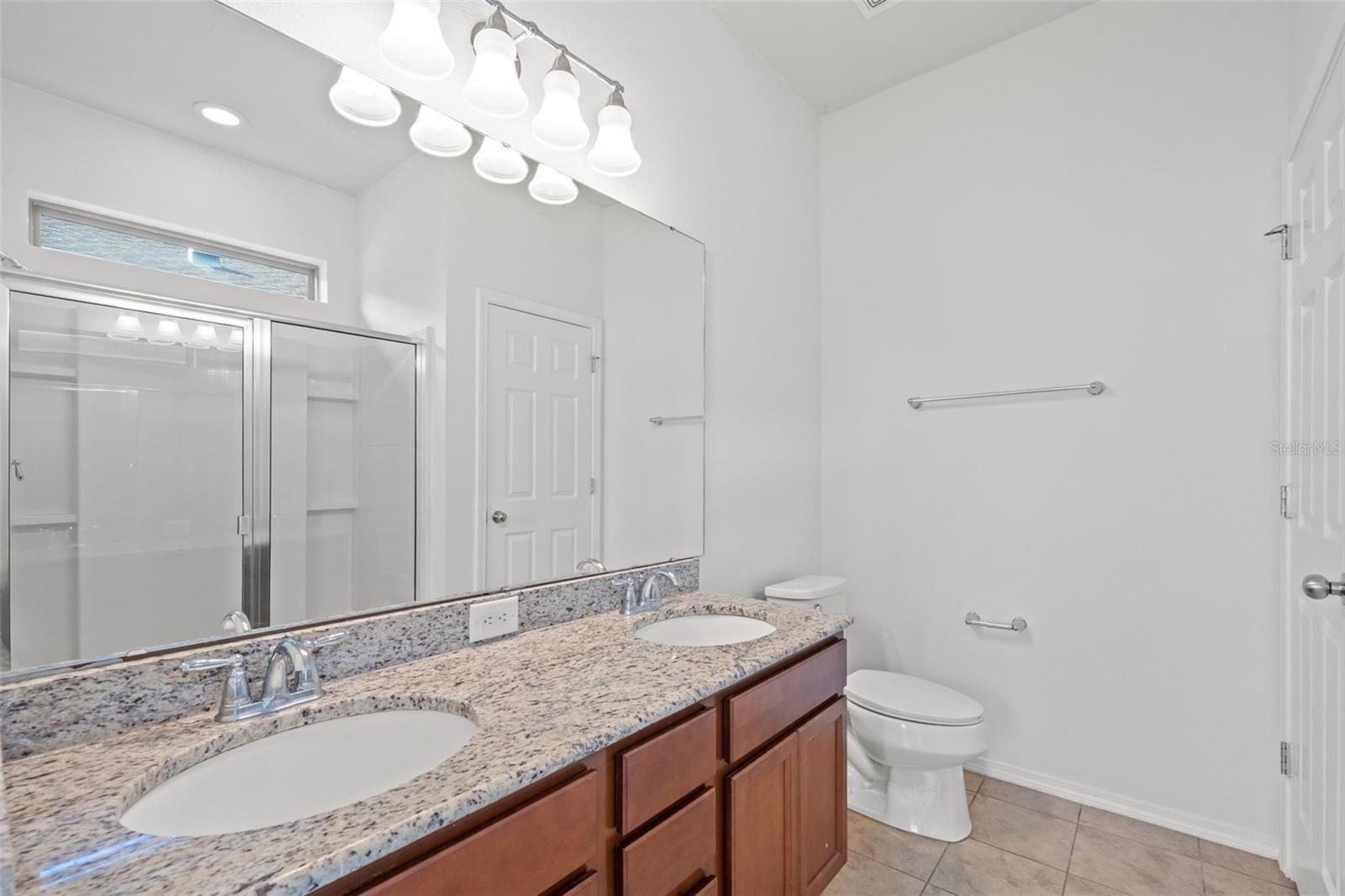 TRILLIUM VILLAGE D - Residential