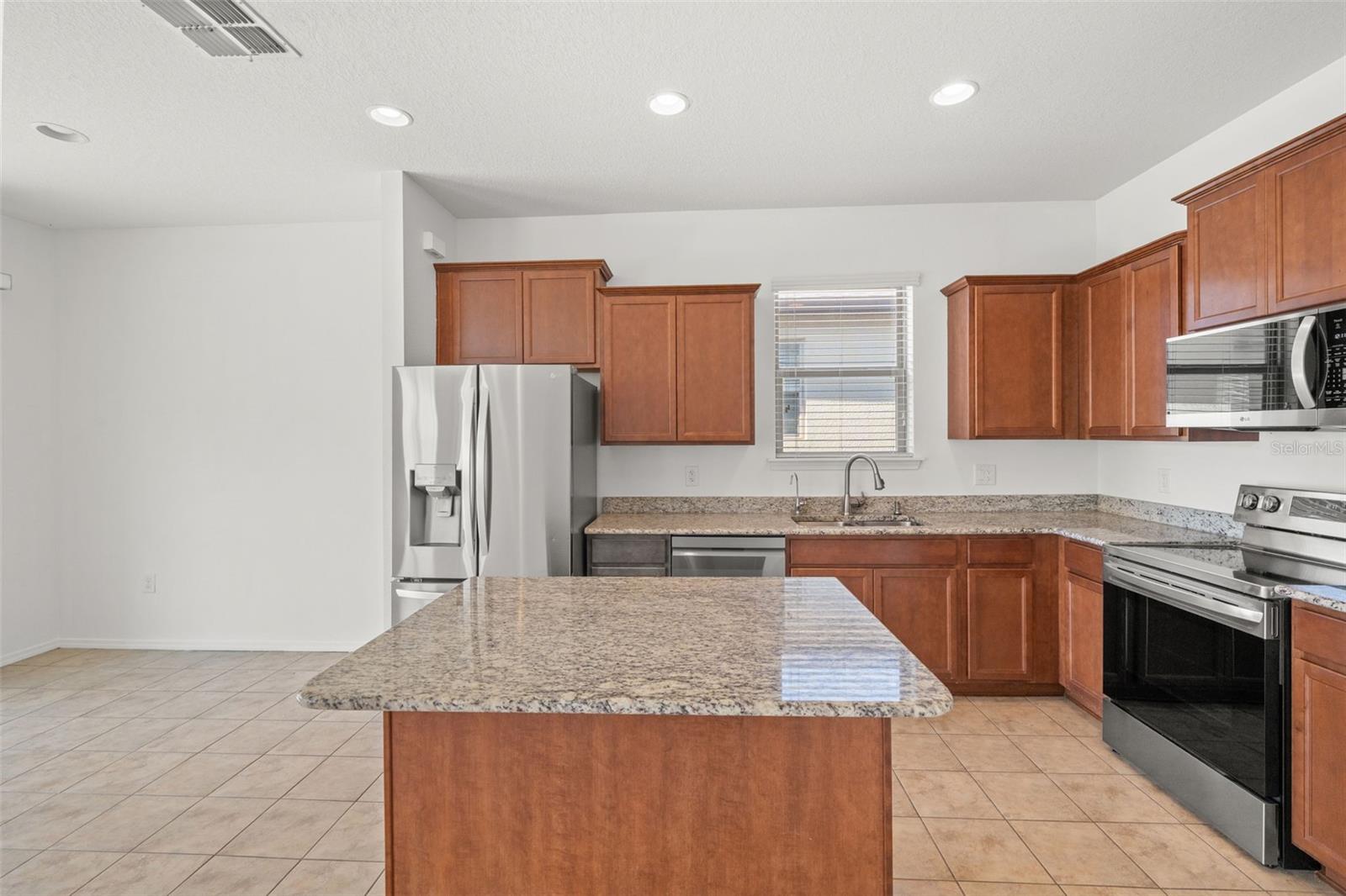 TRILLIUM VILLAGE D - Residential