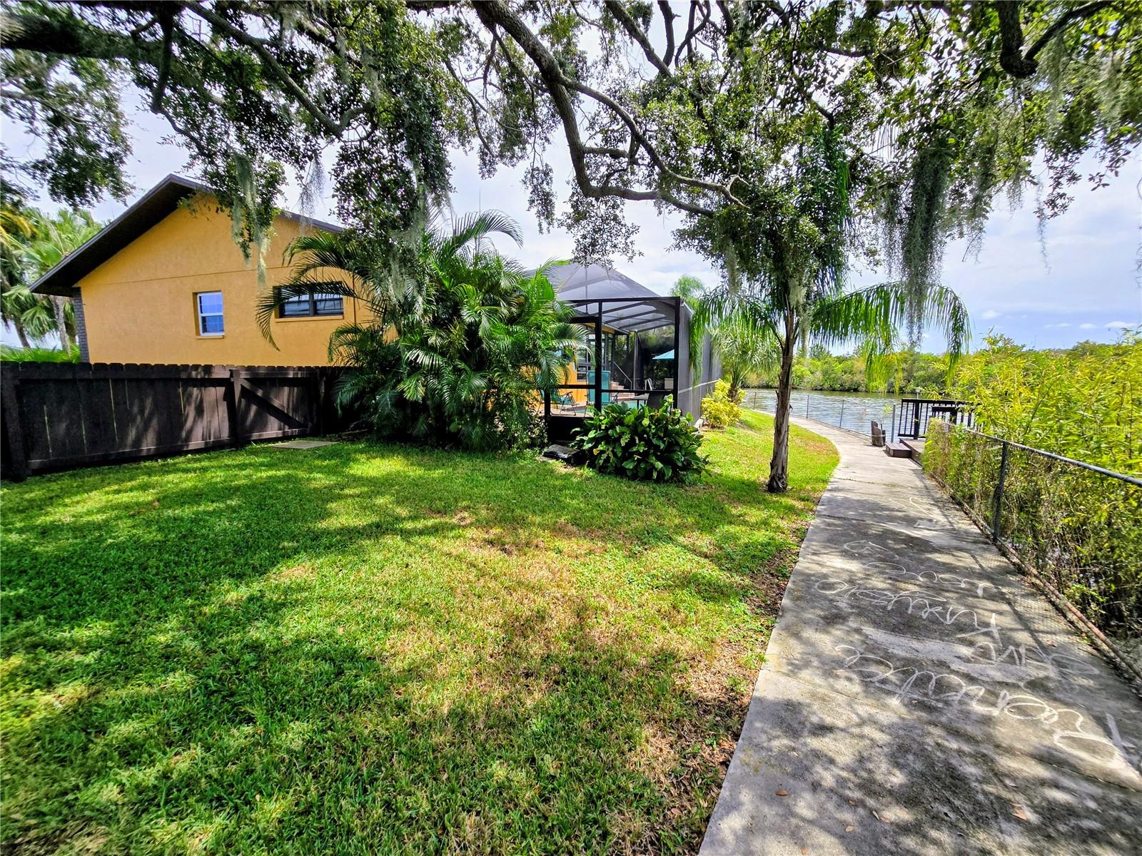 WEST SHORE ESTATES - Residential