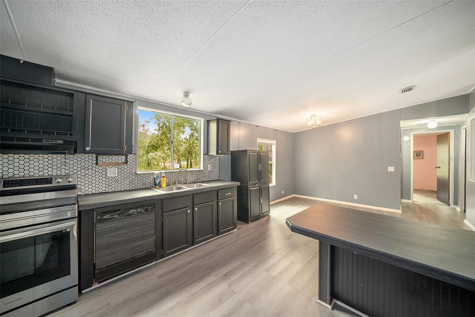 HIGHLAND FOREST UNREC - Residential